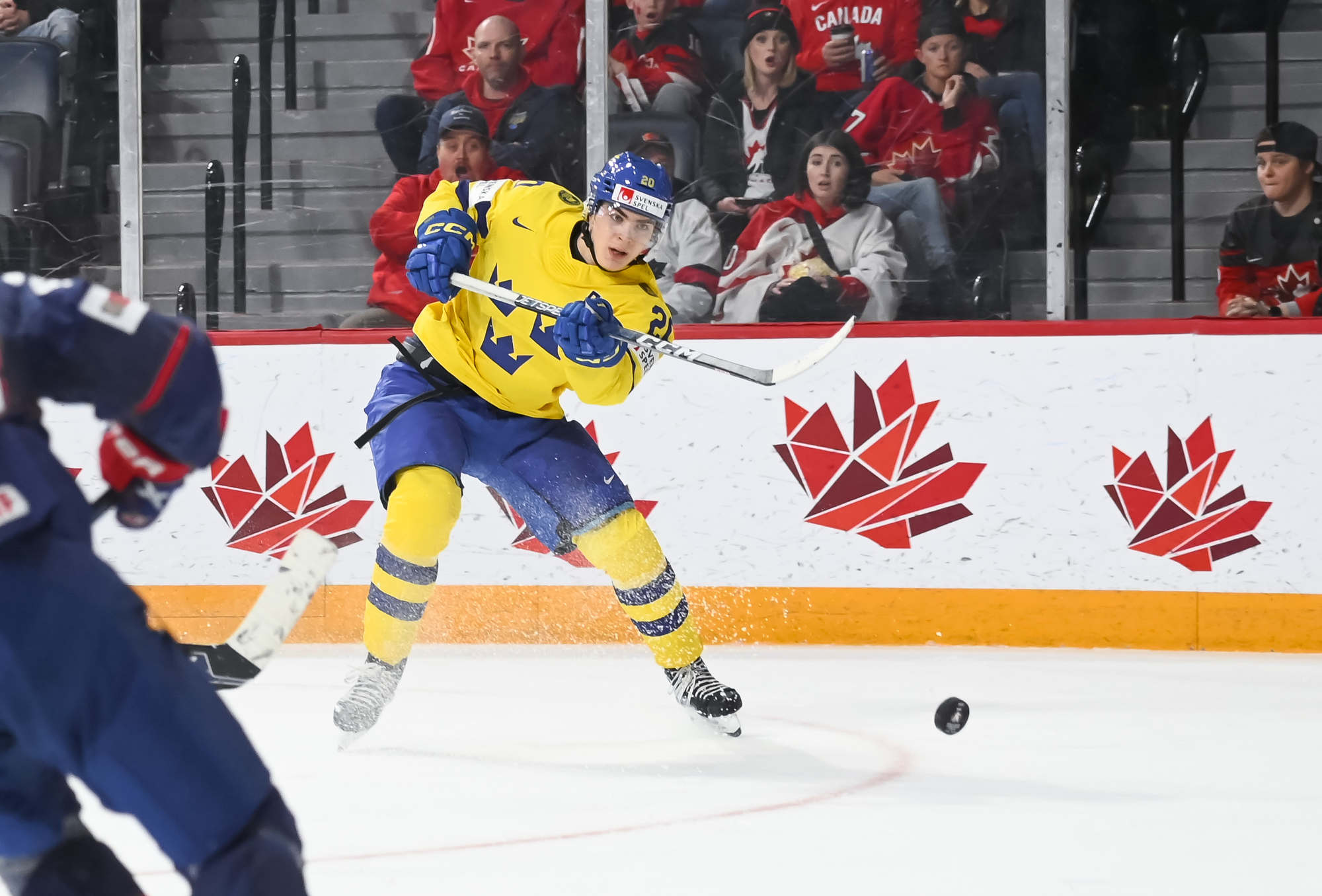 Iihf U S Outscores Swedes For Bronze In Ot