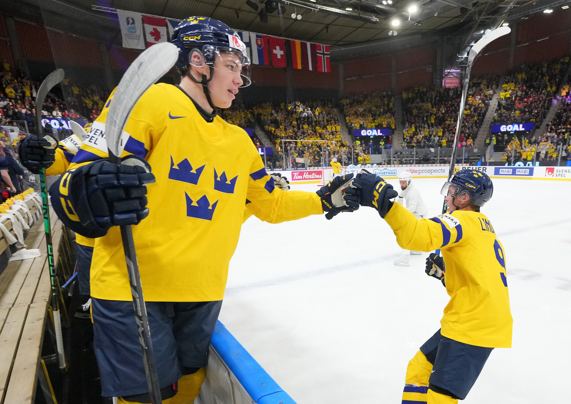 Iihf Swedes Exact Revenge Go For Gold