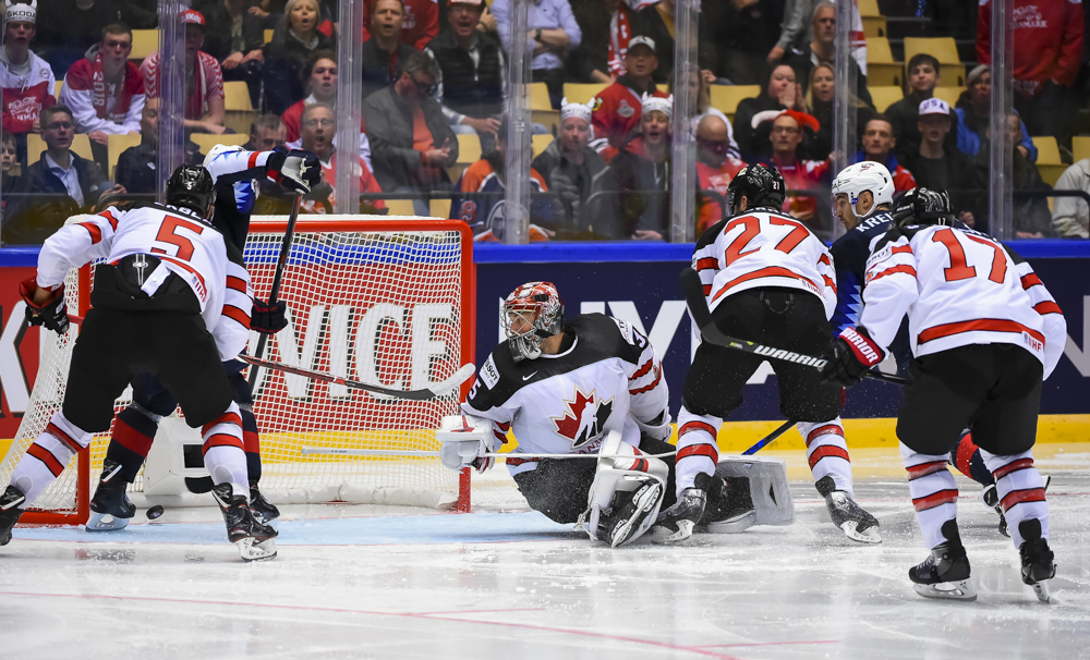 IIHF - Gallery: USA vs. Canada