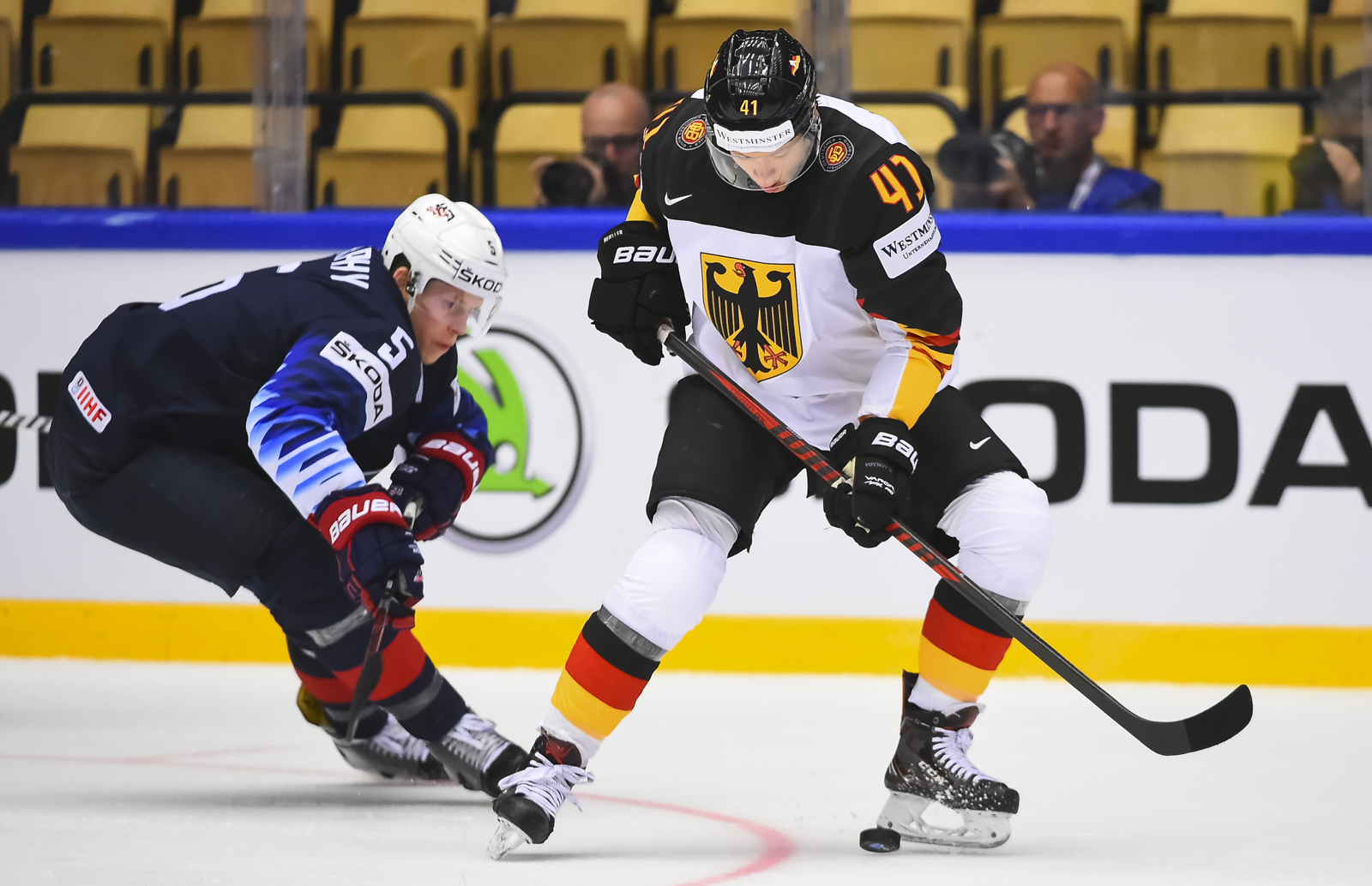 IIHF - Gallery: USA vs. Germany