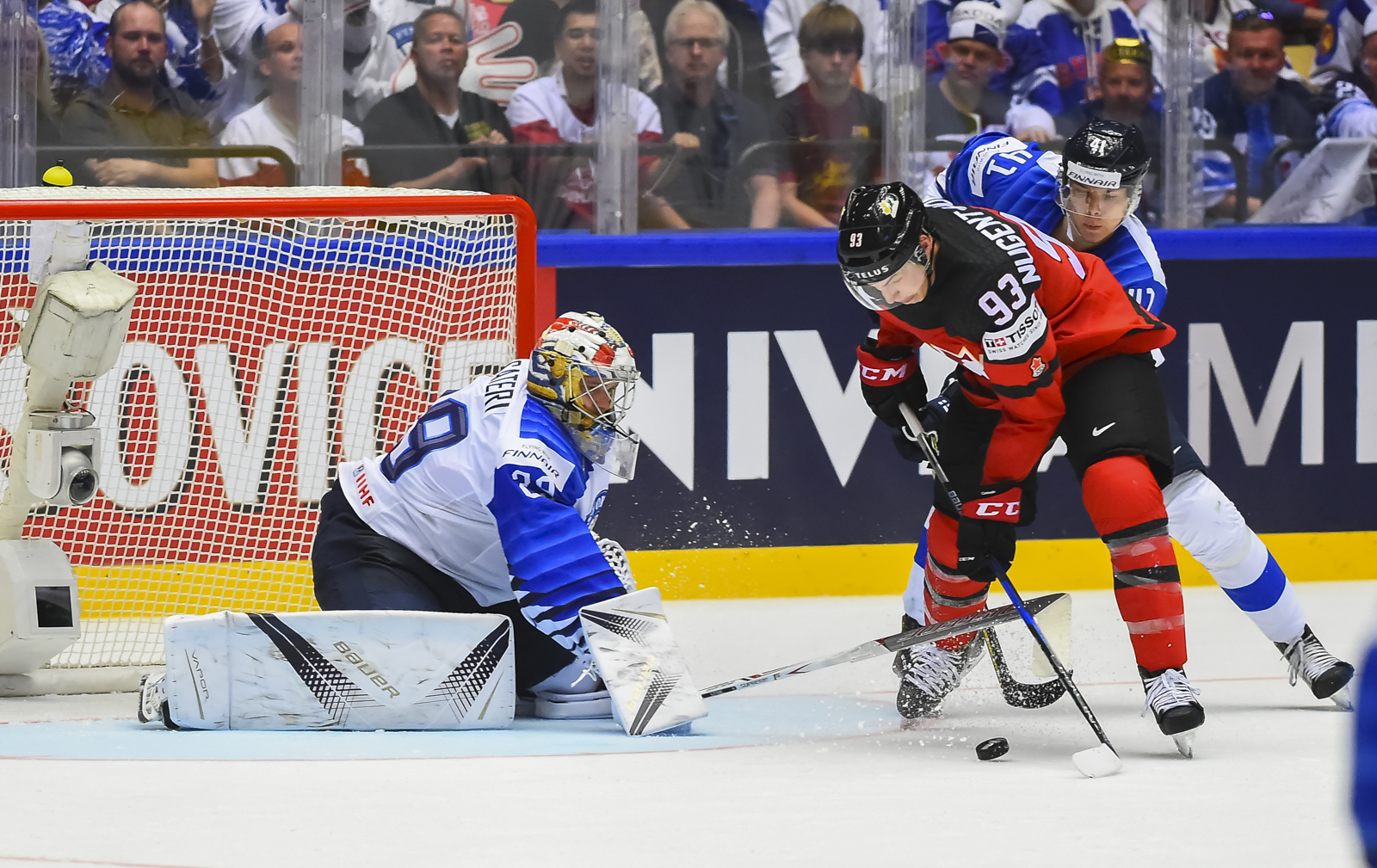 IIHF Gallery Canada vs. Finland