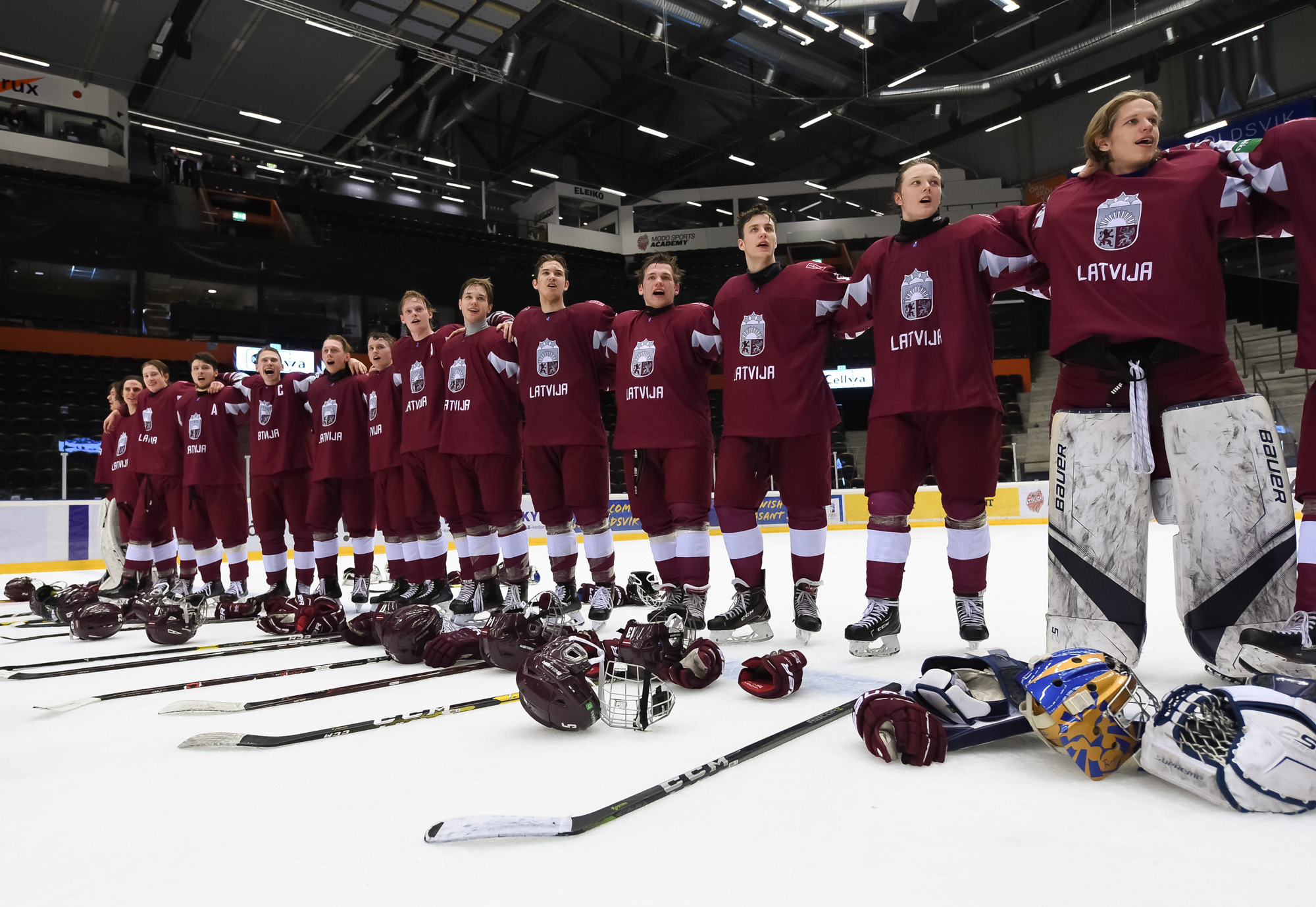 IIHF Latvia makes quarterfinals!