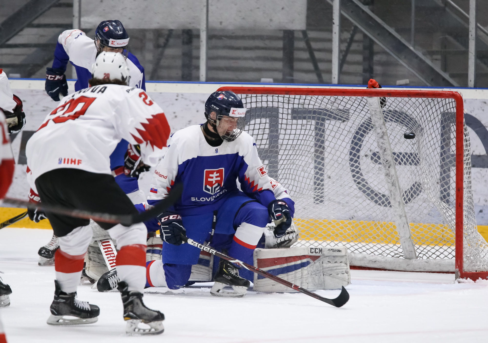 IIHF - Gallery: Slovakia vs. Switzerland (R2) - 2019 IIHF Ice Hockey ...