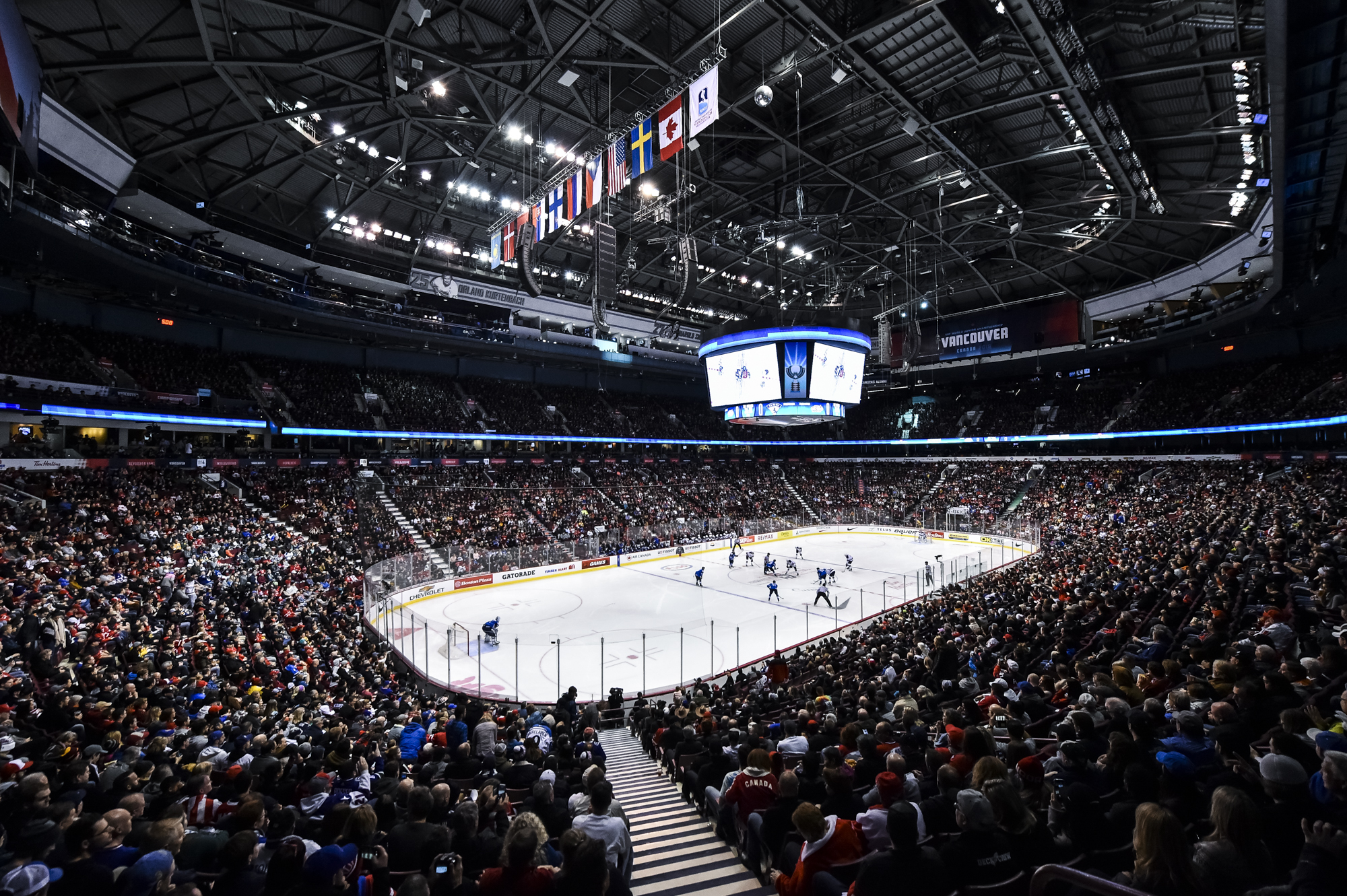 IIHF - Kaapo Kakko gives Finns gold