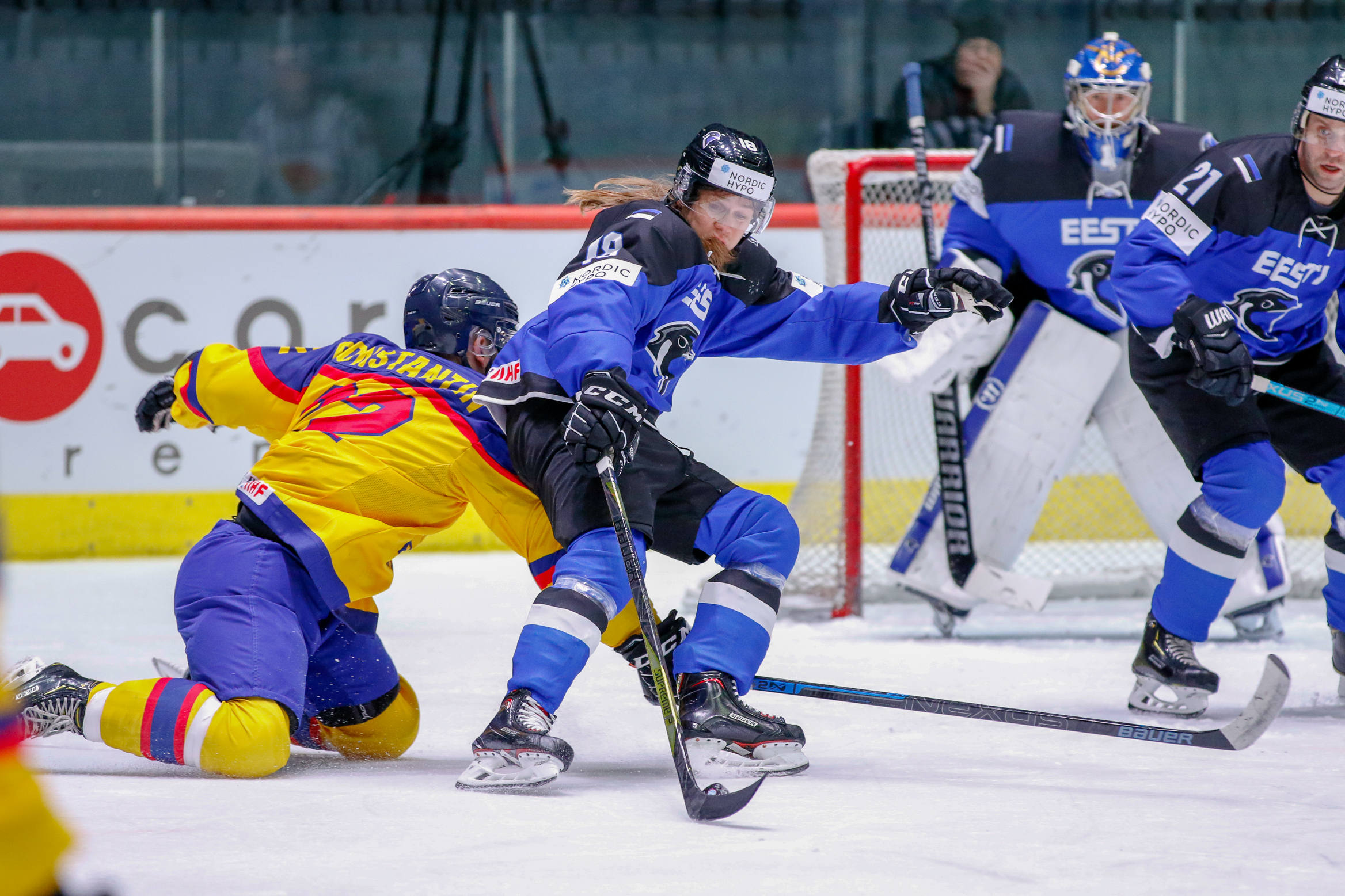 IIHF - Romania spoils party