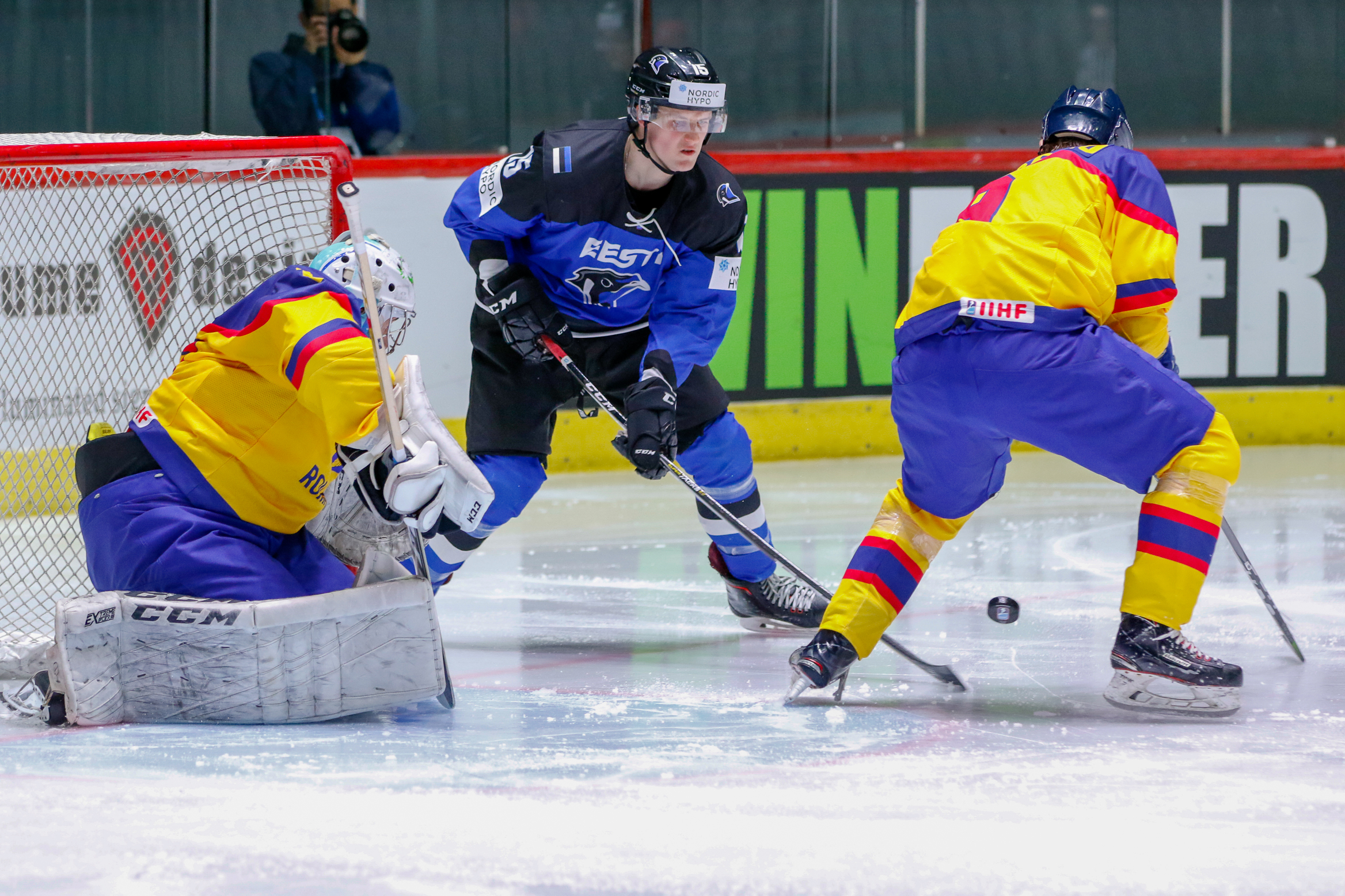 Iihf - Romania Spoils Party