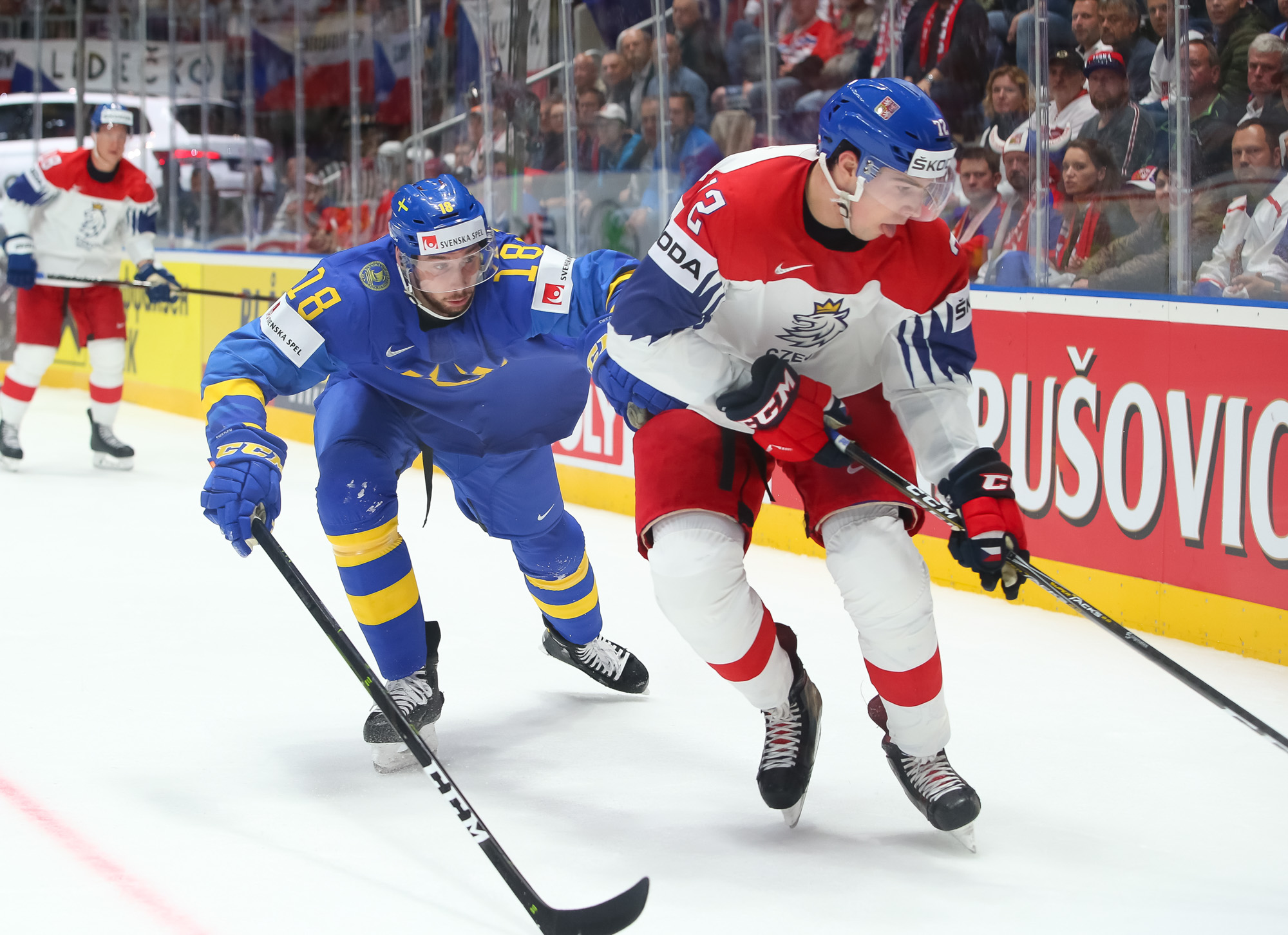 Jakub Vrana scores twice in Team Czech Republic's 5-2 win vs. Team Sweden -  IIHF World Championship 