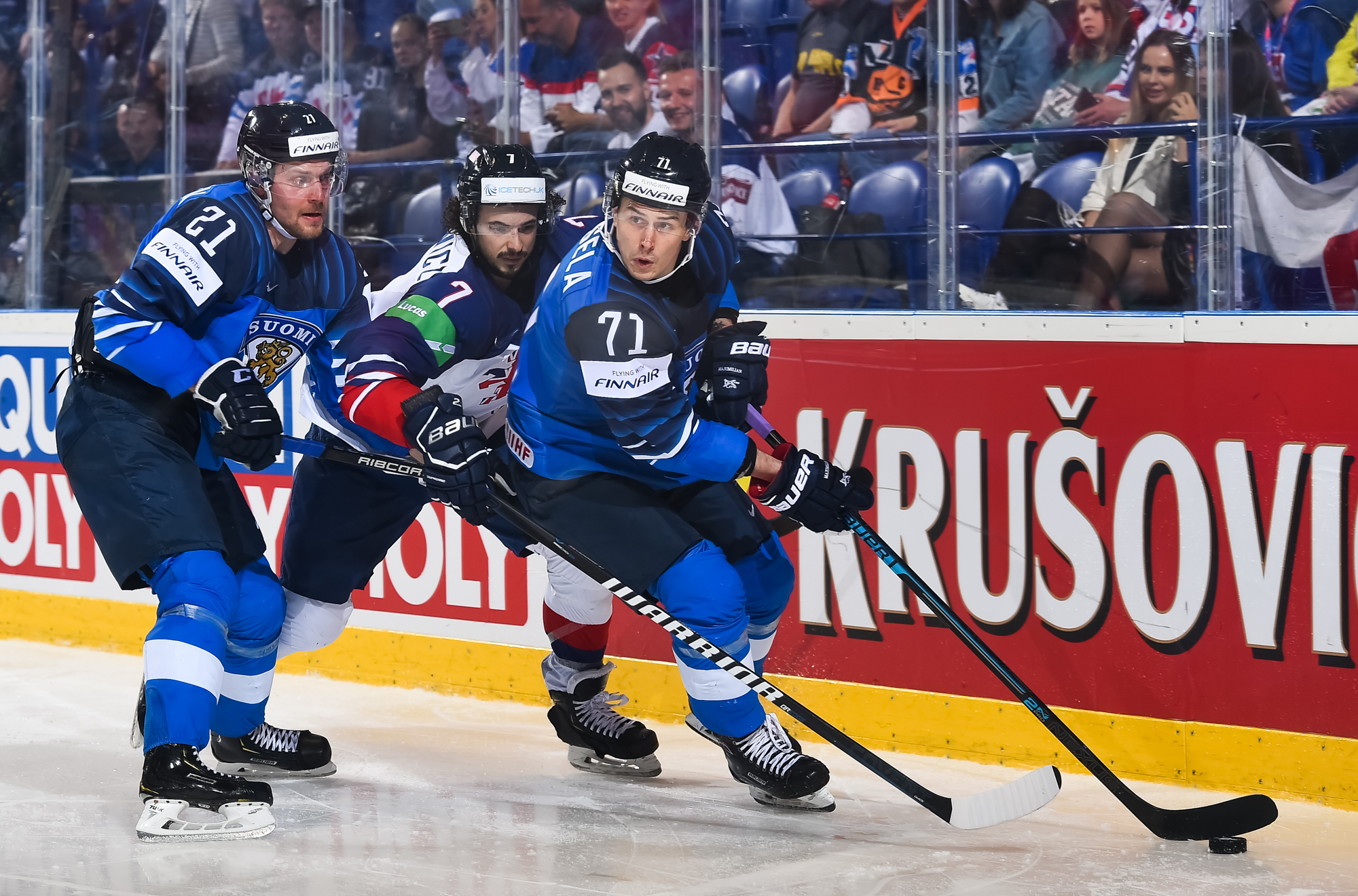 IIHF Finland gets past GB