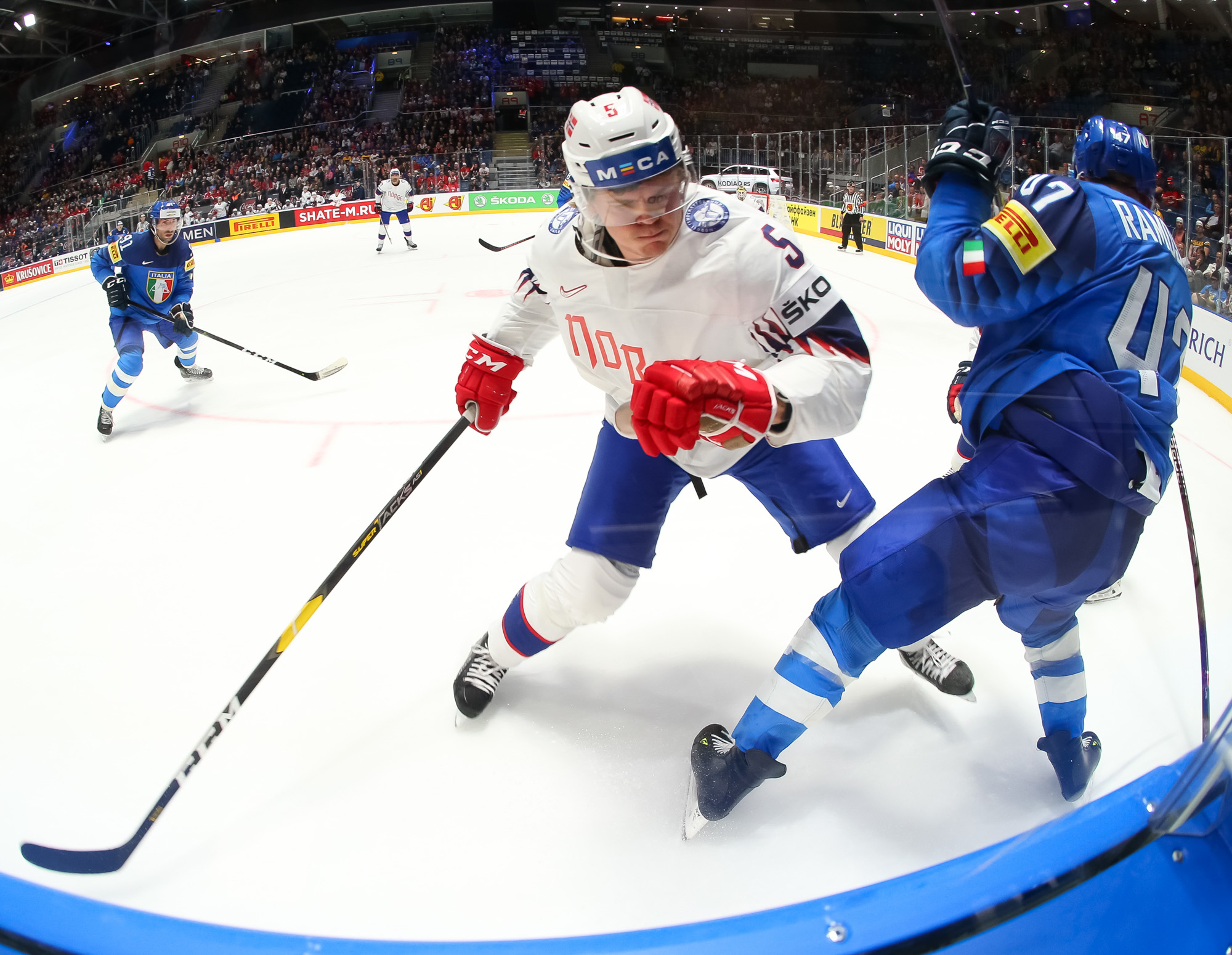 IIHF - Norway Wins, Italy Scores At Last