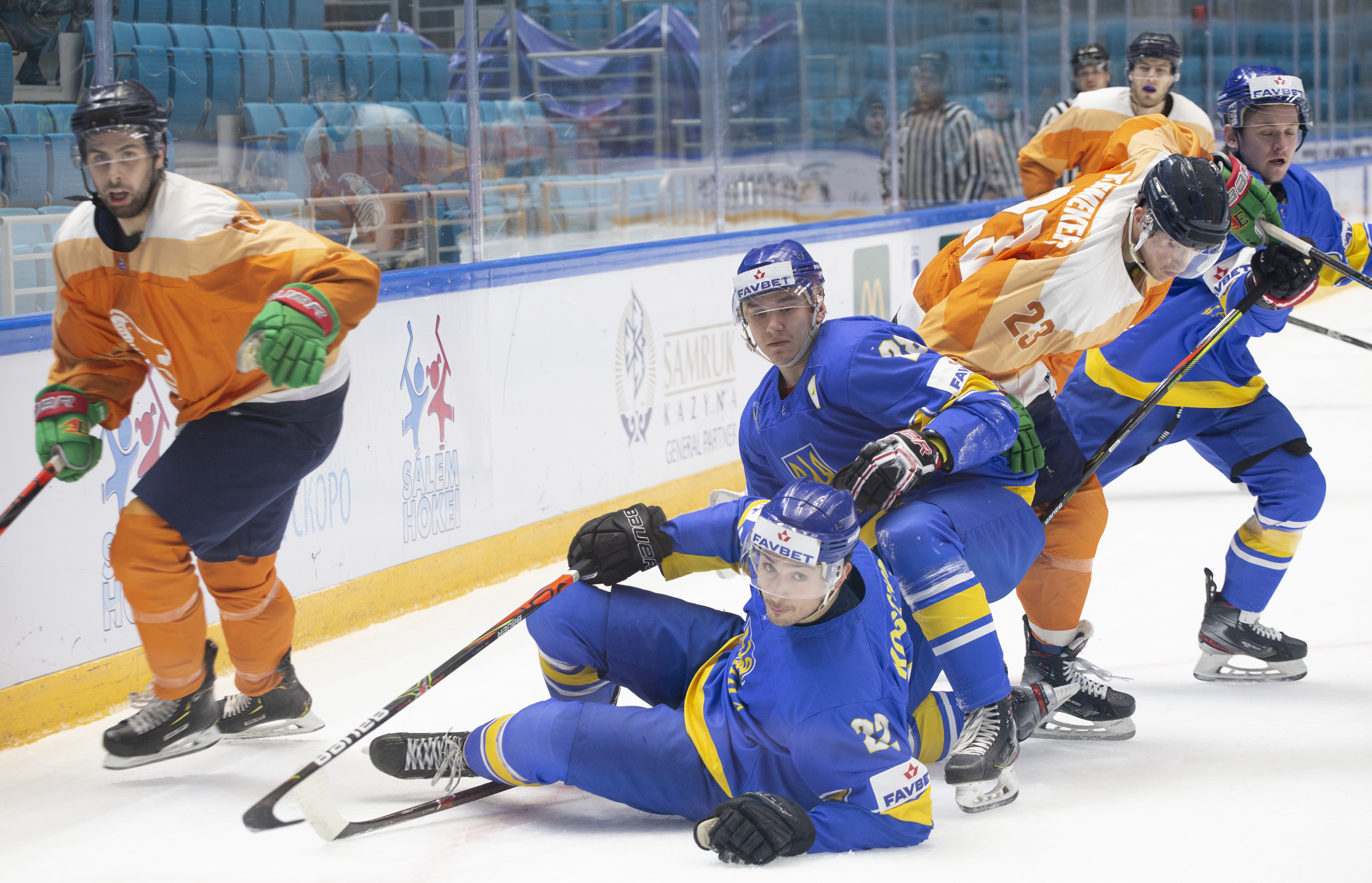 IIHF - Gallery: Netherlands vs. Ukraine - 2020 Men's Olympic