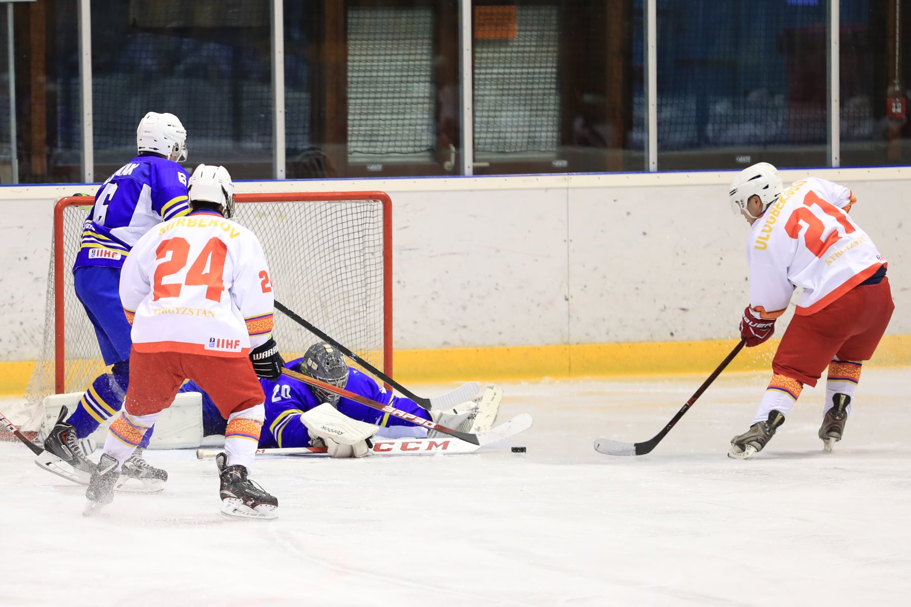 IIHF - Gallery: Men's Olympic Qualification Round 1 Group N