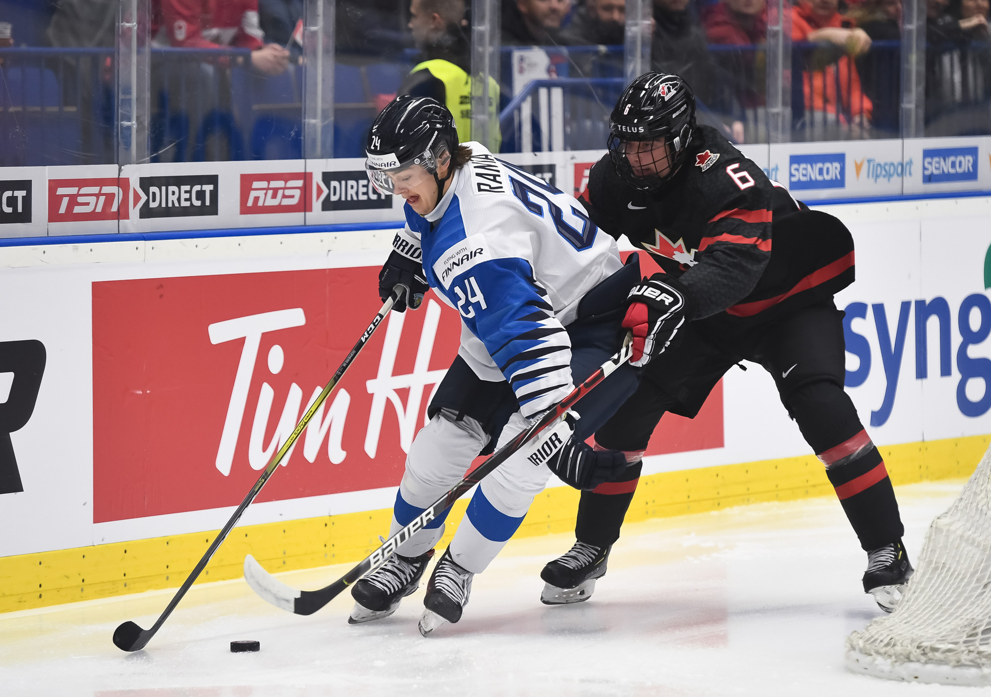 IIHF - Gallery: Canada vs. Finland (SF) - 2020 IIHF World ...