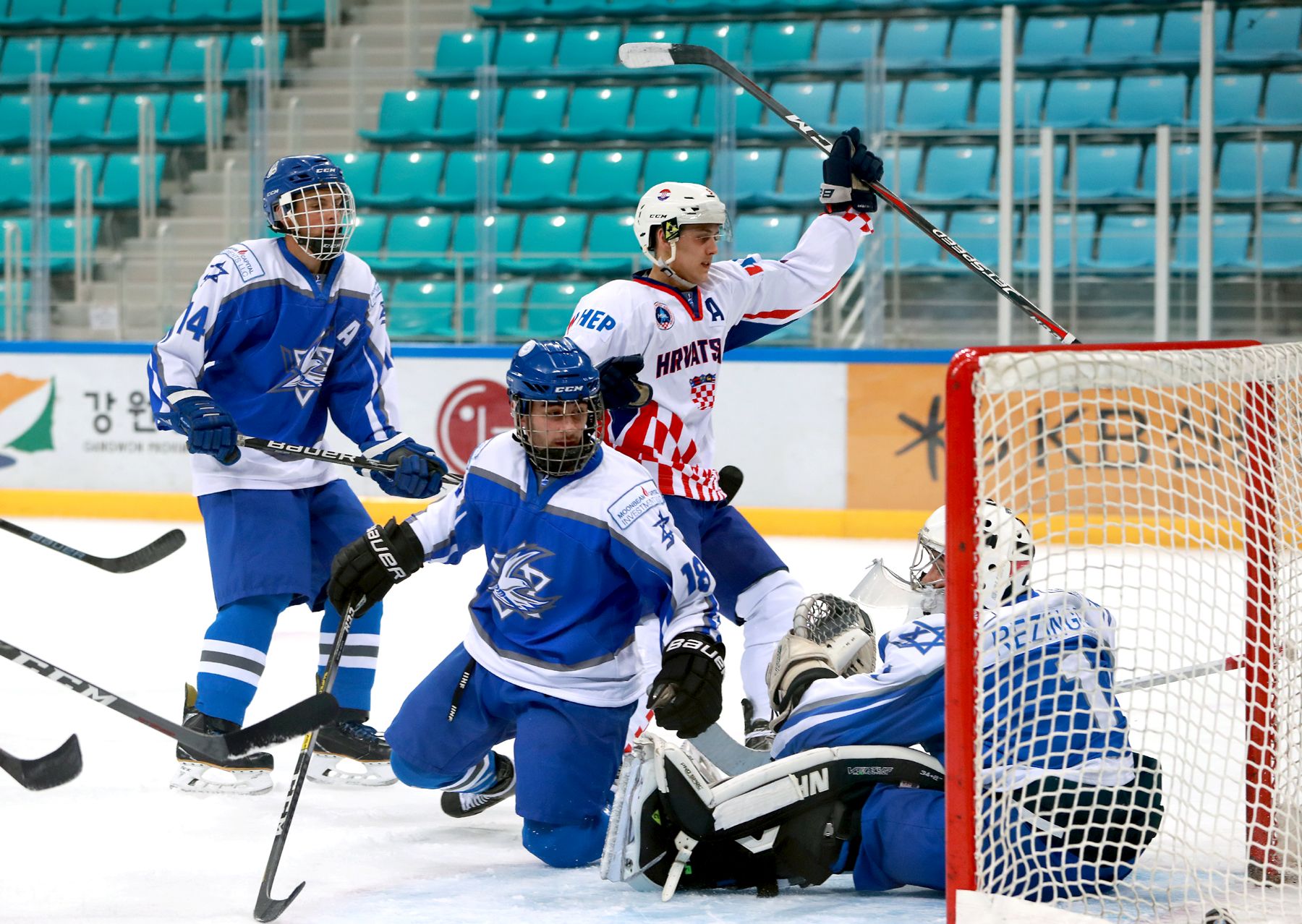 Where Hockey Meets Art — wallpapers • 2020 iihf world junior team