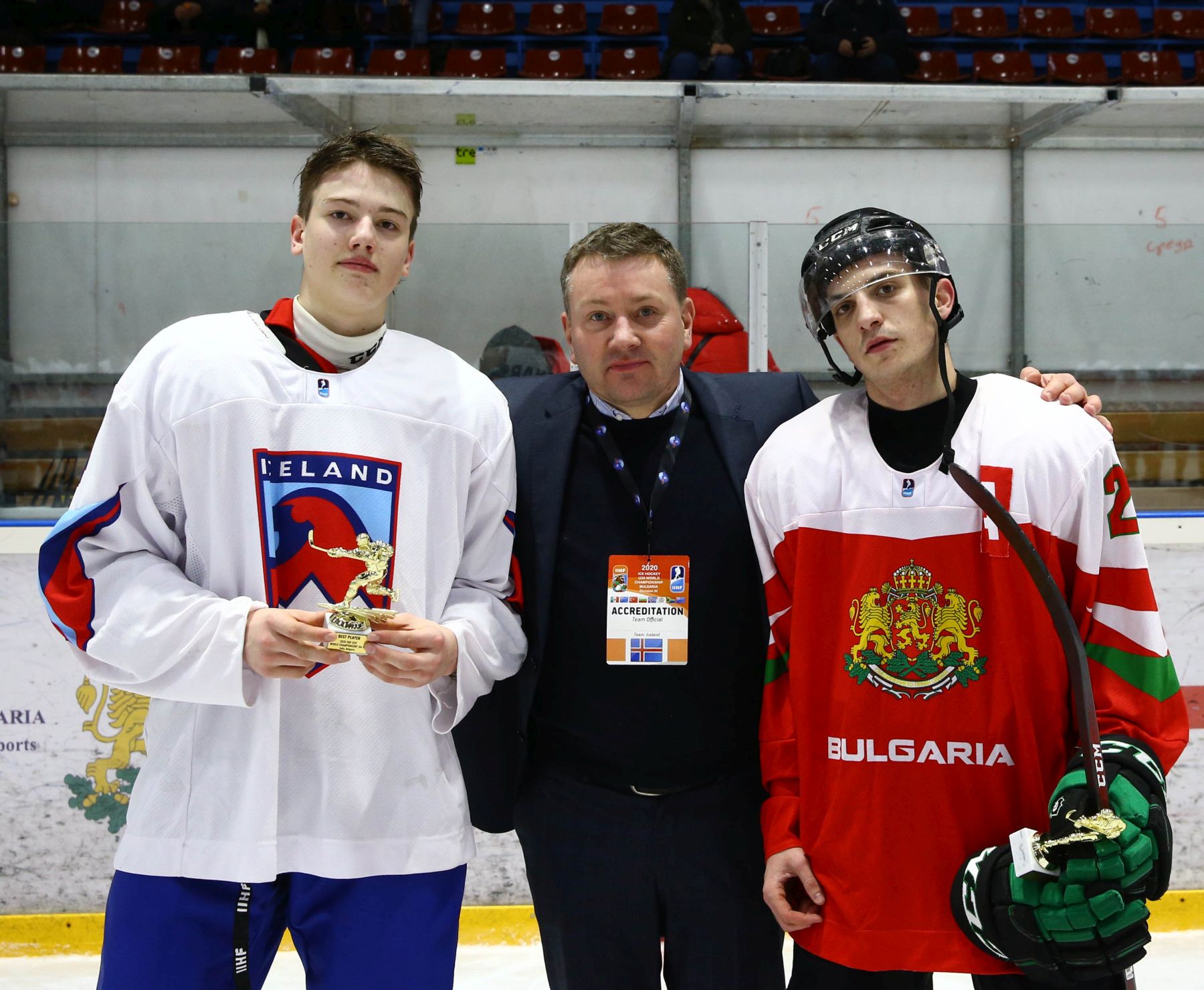 IIHF - Iceland triumphs in U20 Division III