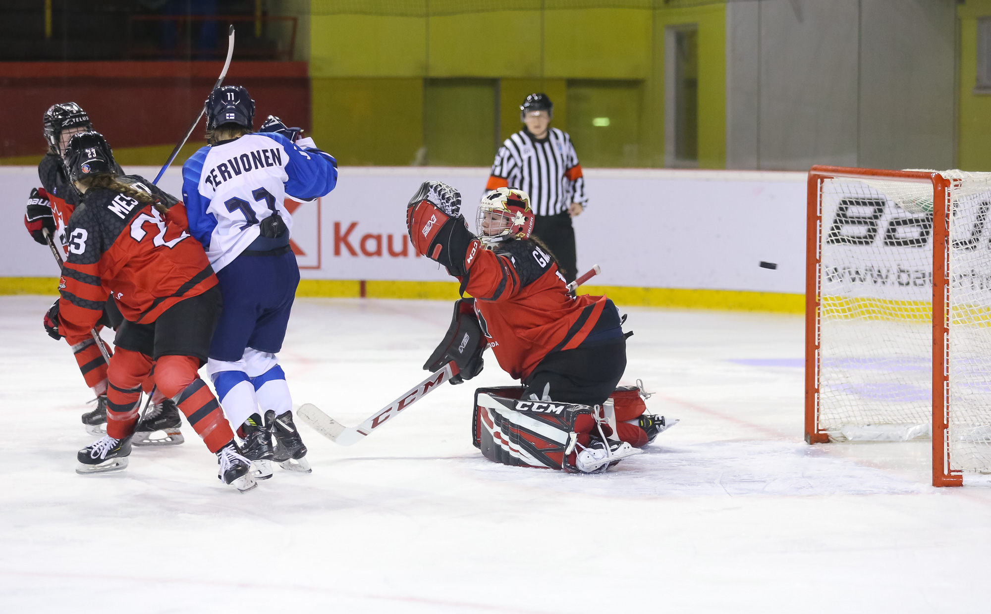 IIHF - Canada goes for gold again