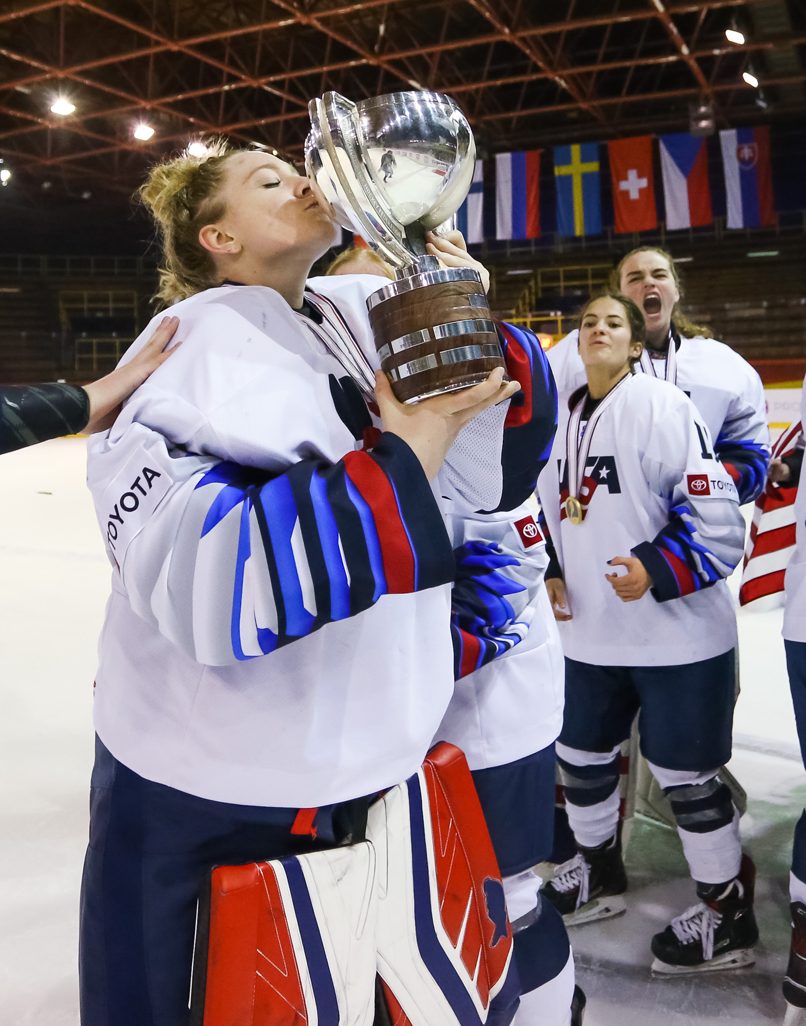 IIHF USA takes gold in final for the ages