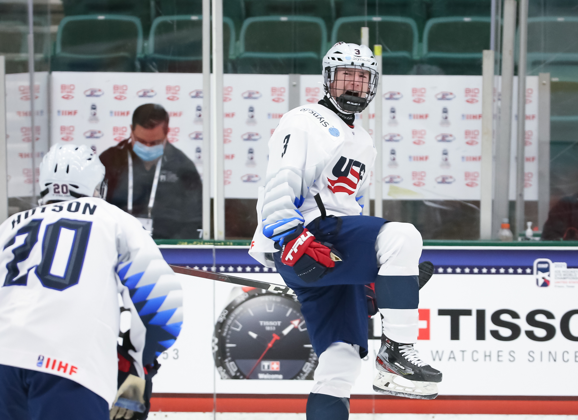 IIHF - Russia Wins Wild One In OT