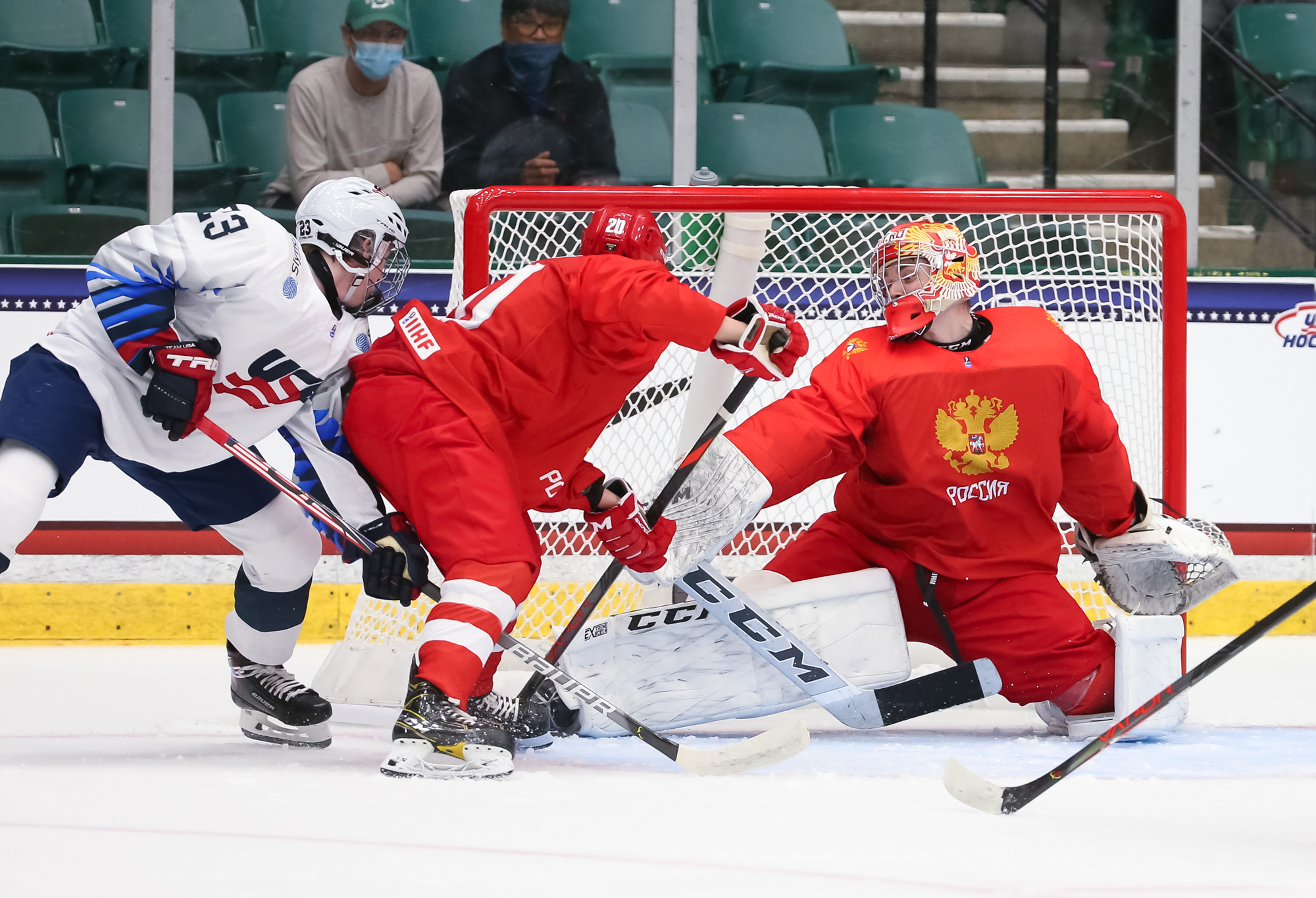 Тренер u18 сборная по хоккею