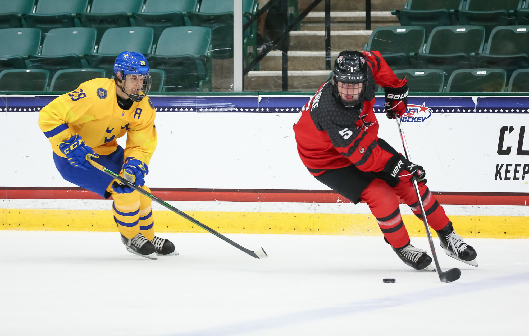 IIHF - Canada going for gold