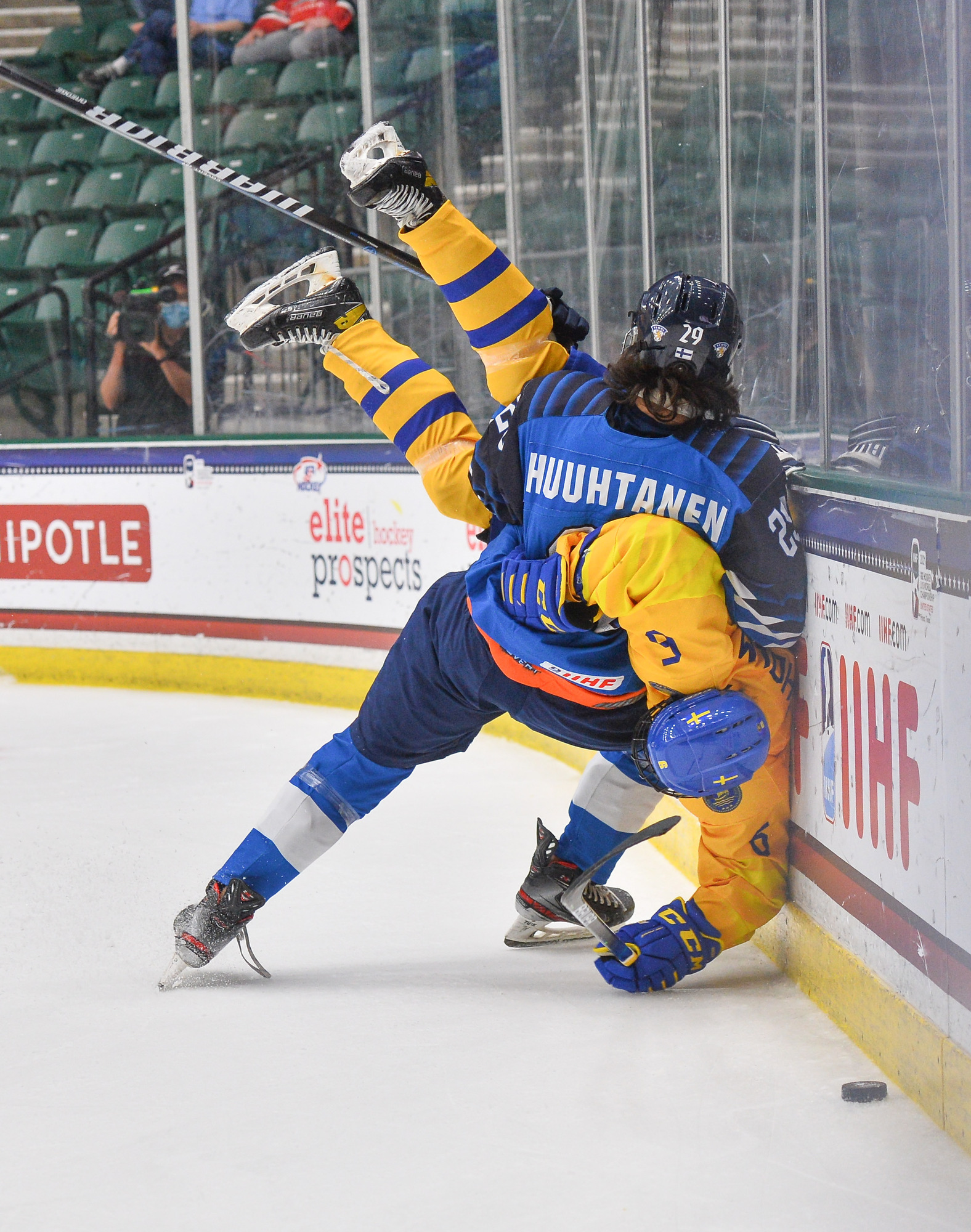 IIHF - Game Centre 2021 IIHF ICE HOCKEY U18 WORLD CHAMPIONSHIP