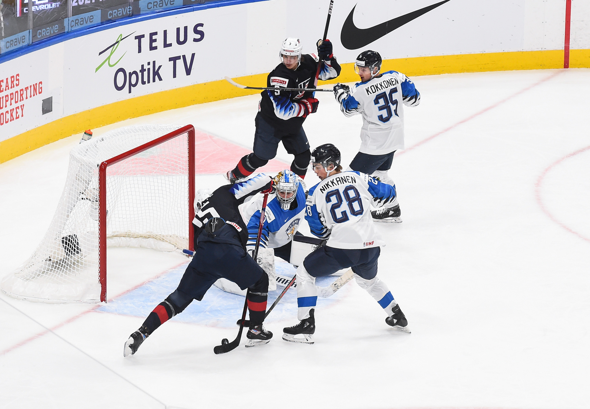 IIHF - Gallery United States vs Finland (SF)