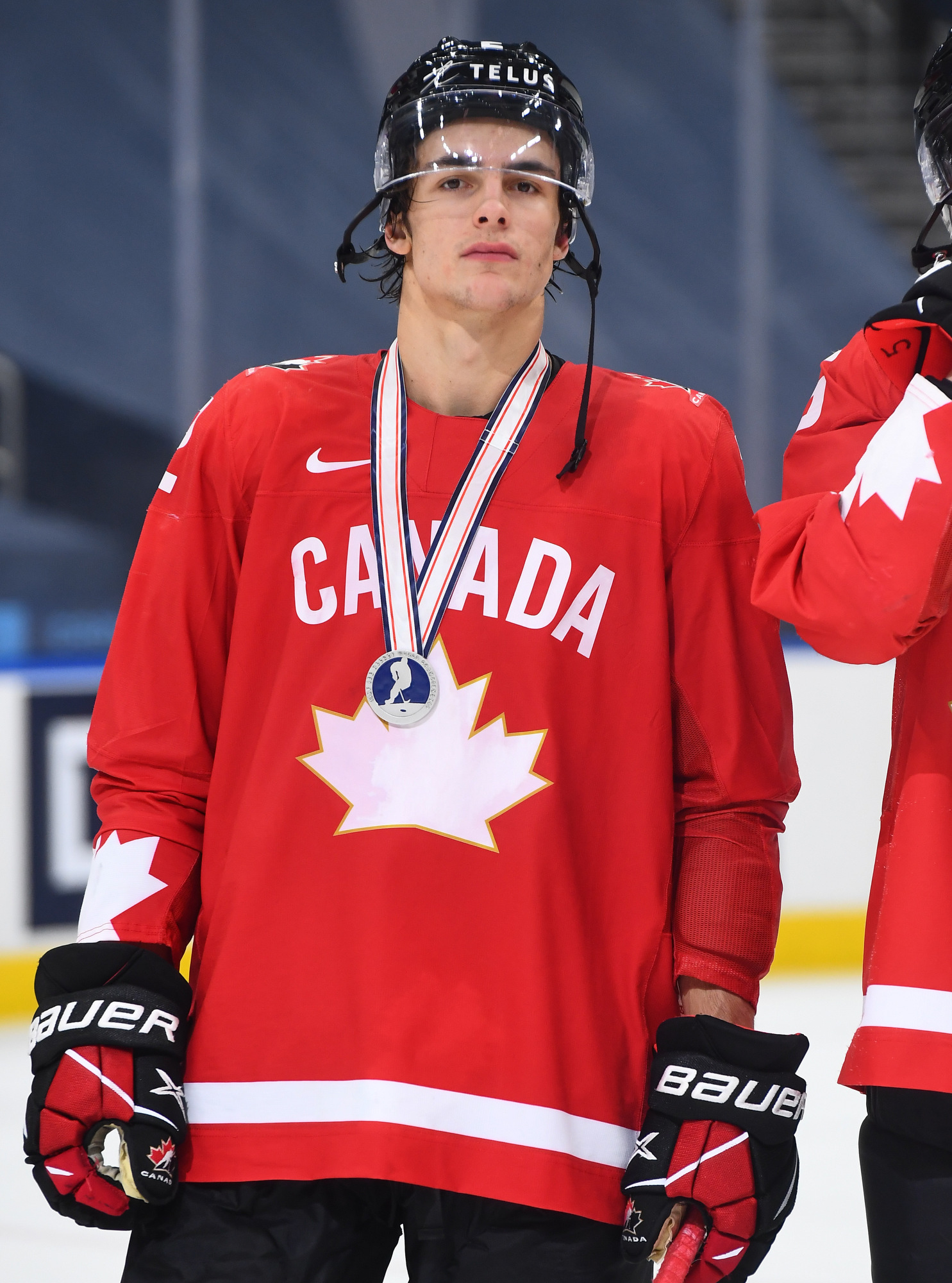 IIHF World Junior Championship - Team Canada will ring in the New Year in  RED. 🇨🇦❤️ What are your #WorldJuniors NYE traditions?