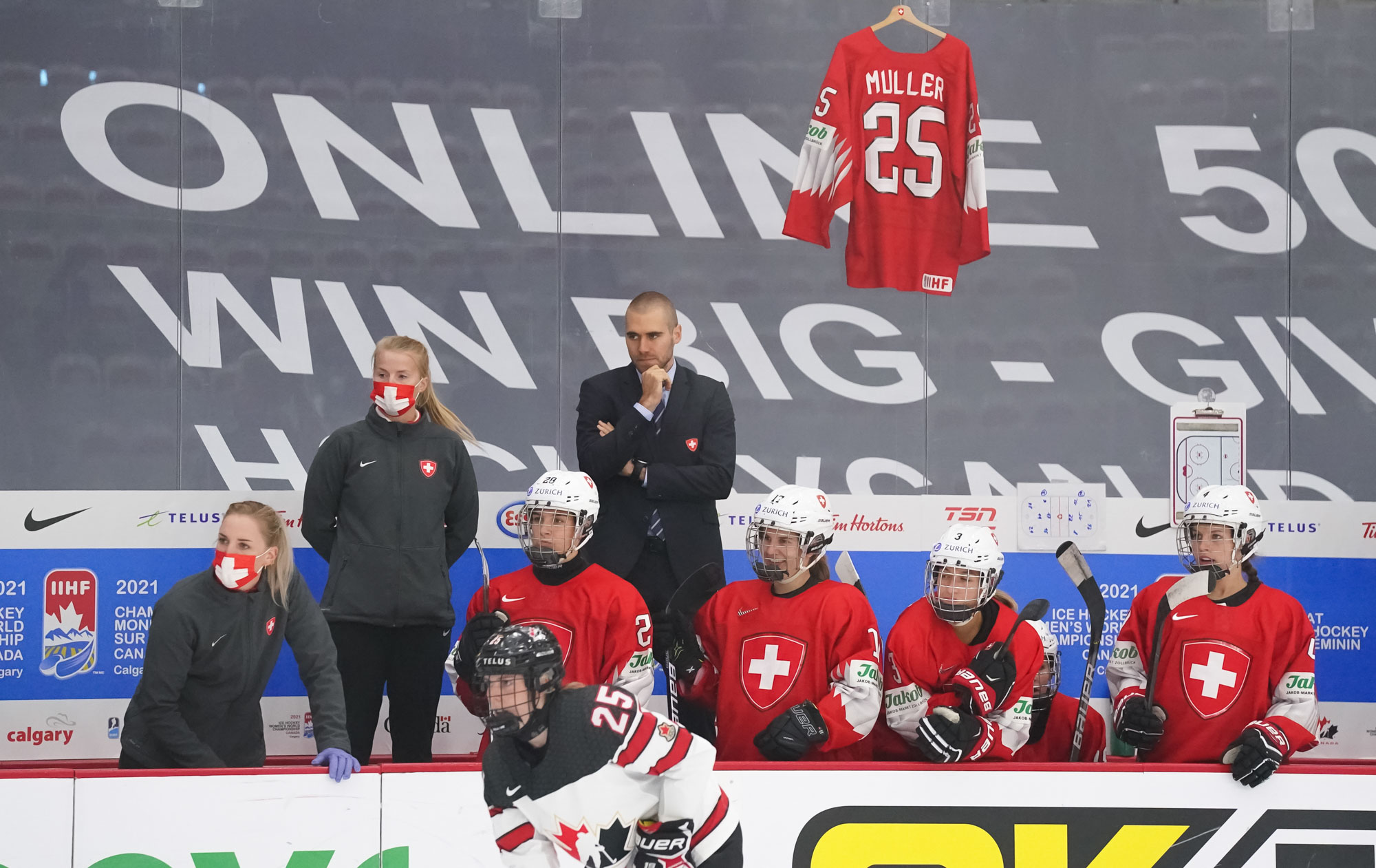 IIHF Canada crushes Swiss