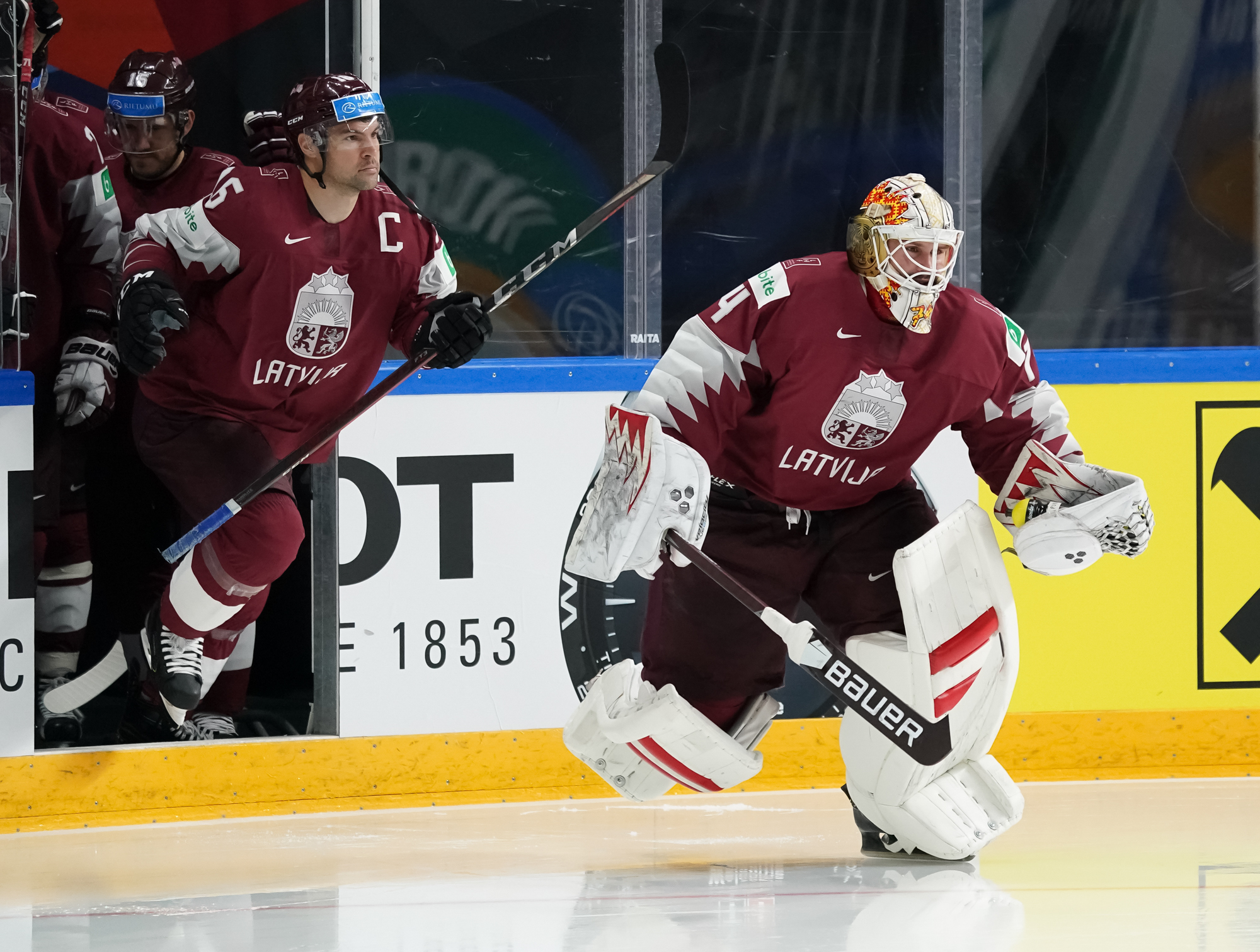 Сша латвия прогноз. Латвия Швейцария хоккей 2021. ЧМ по хоккею 2021 Рига. Хоккей Чемпионат мира Германия Канада. Хоккей Россия.