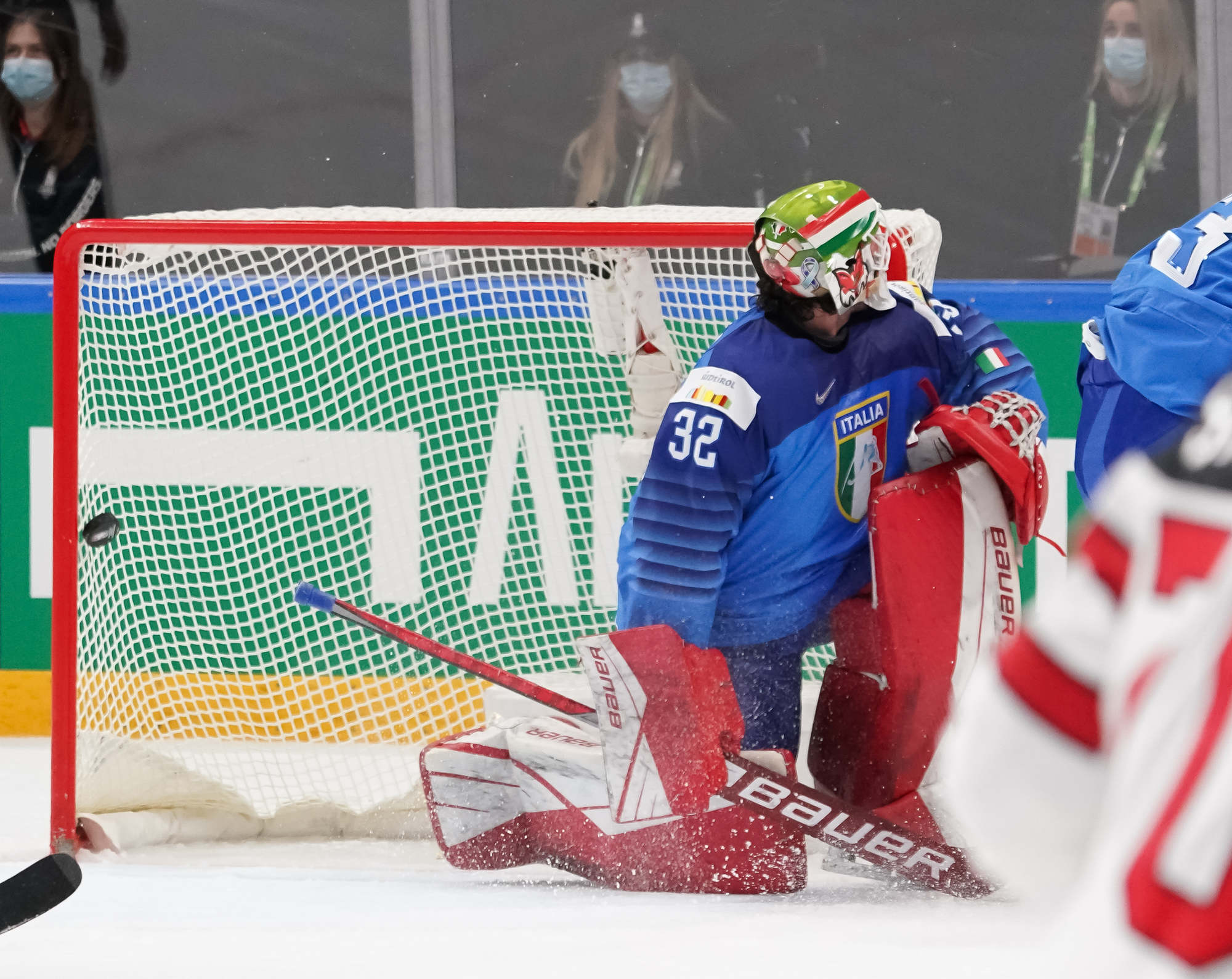 Andrew Mangiapane, Adam Henrique continue Canada's resurgence, headline  dominant win over Italy at world tournament - ESPN