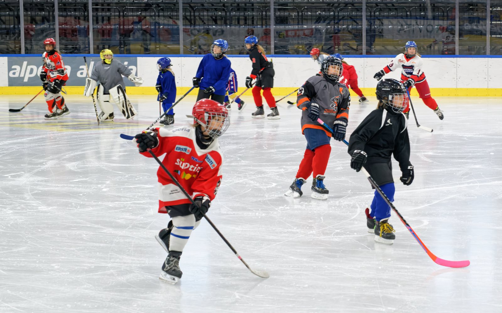 IIHF - #WGIHW Tracker