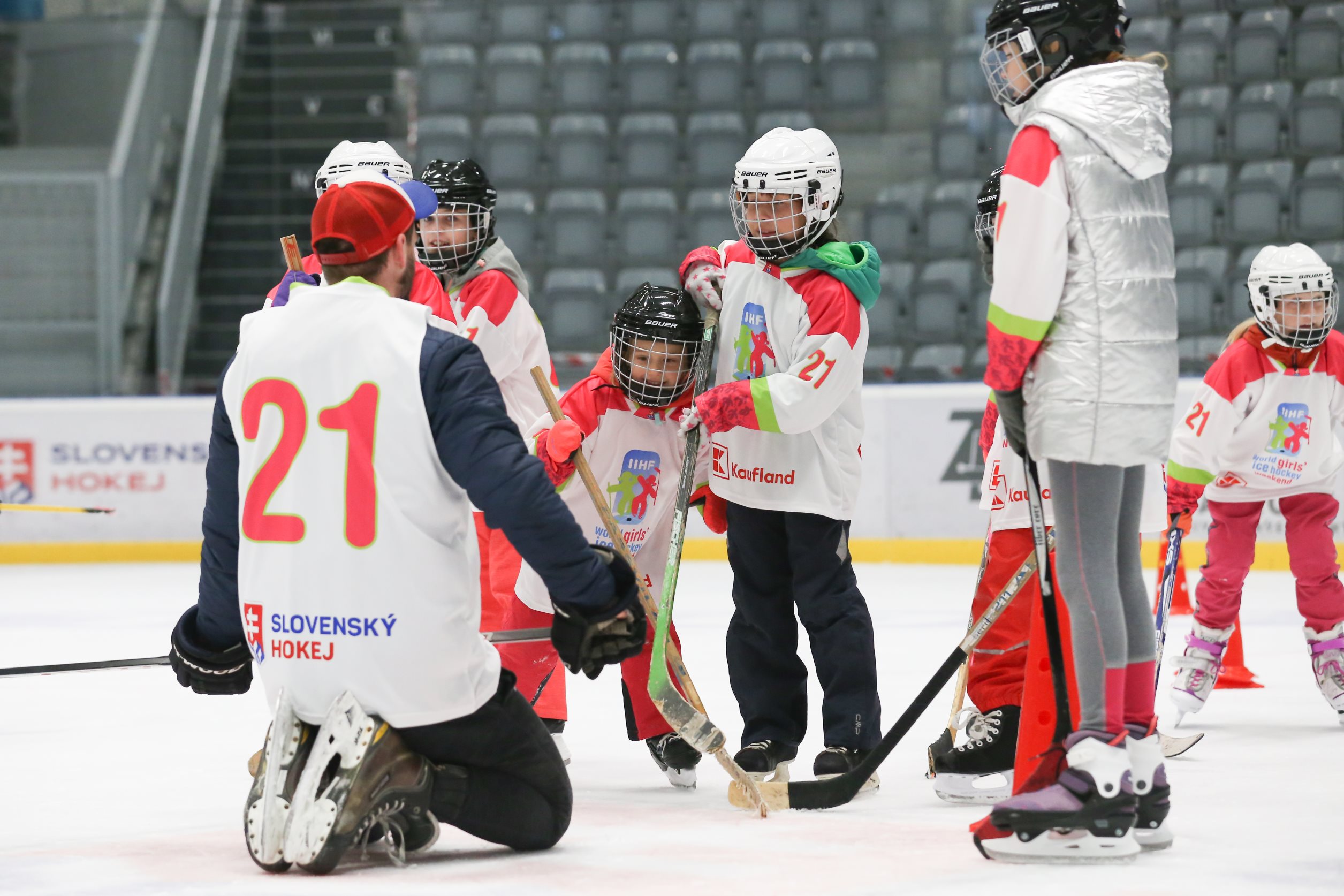 IIHF - #WGIHW Tracker