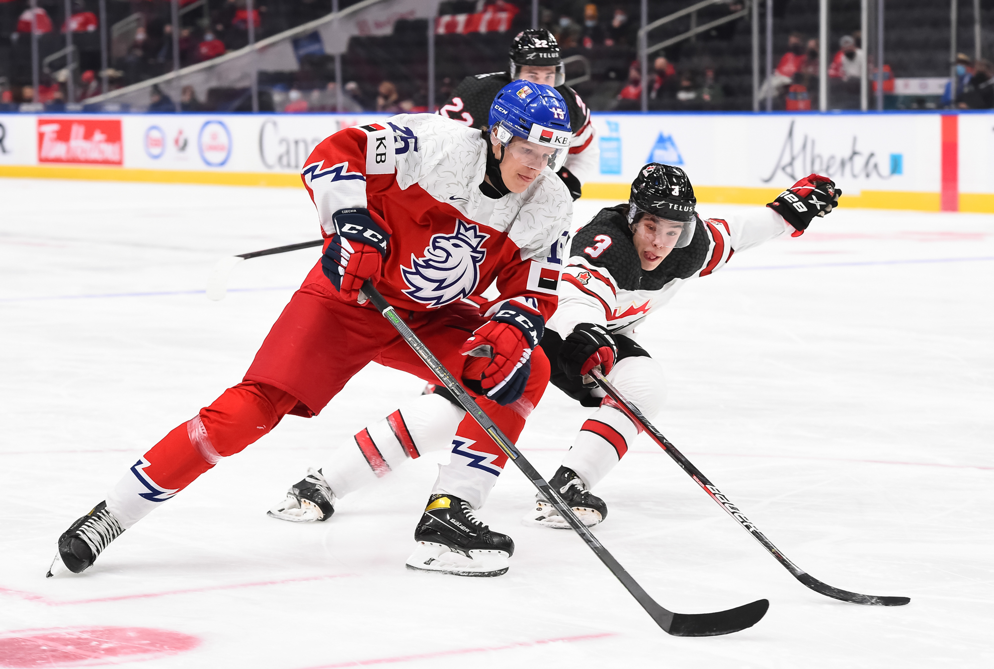 IIHF Gallery Czechia vs Canada 2022 IIHF World Junior Championship