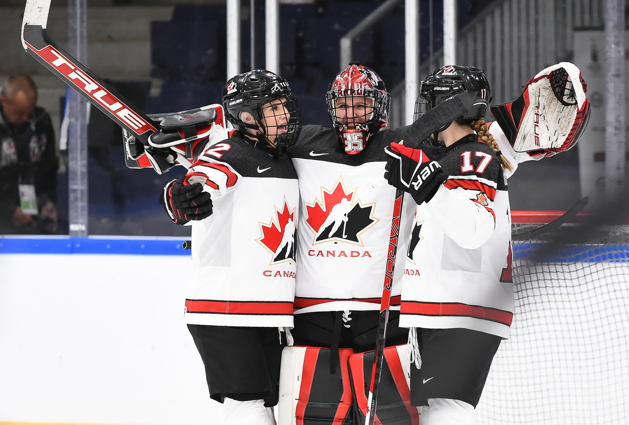 Iihf Gallery Finland Vs Canada 22 Iihf Ice Hockey Women S World Championship