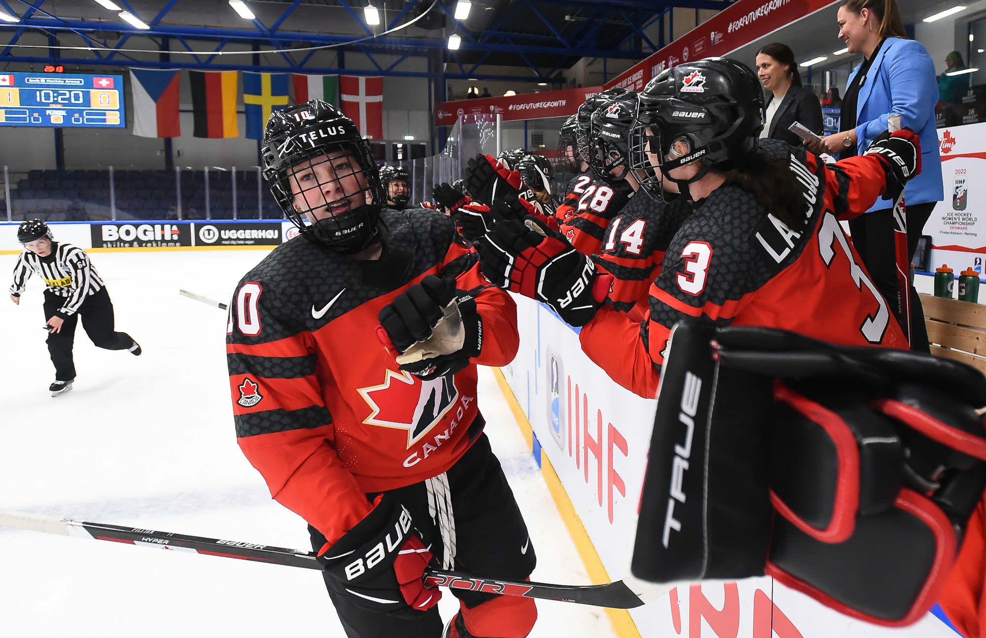 IIHF - Gallery: Canada vs Switzerland (QF) - 2022 IIHF World