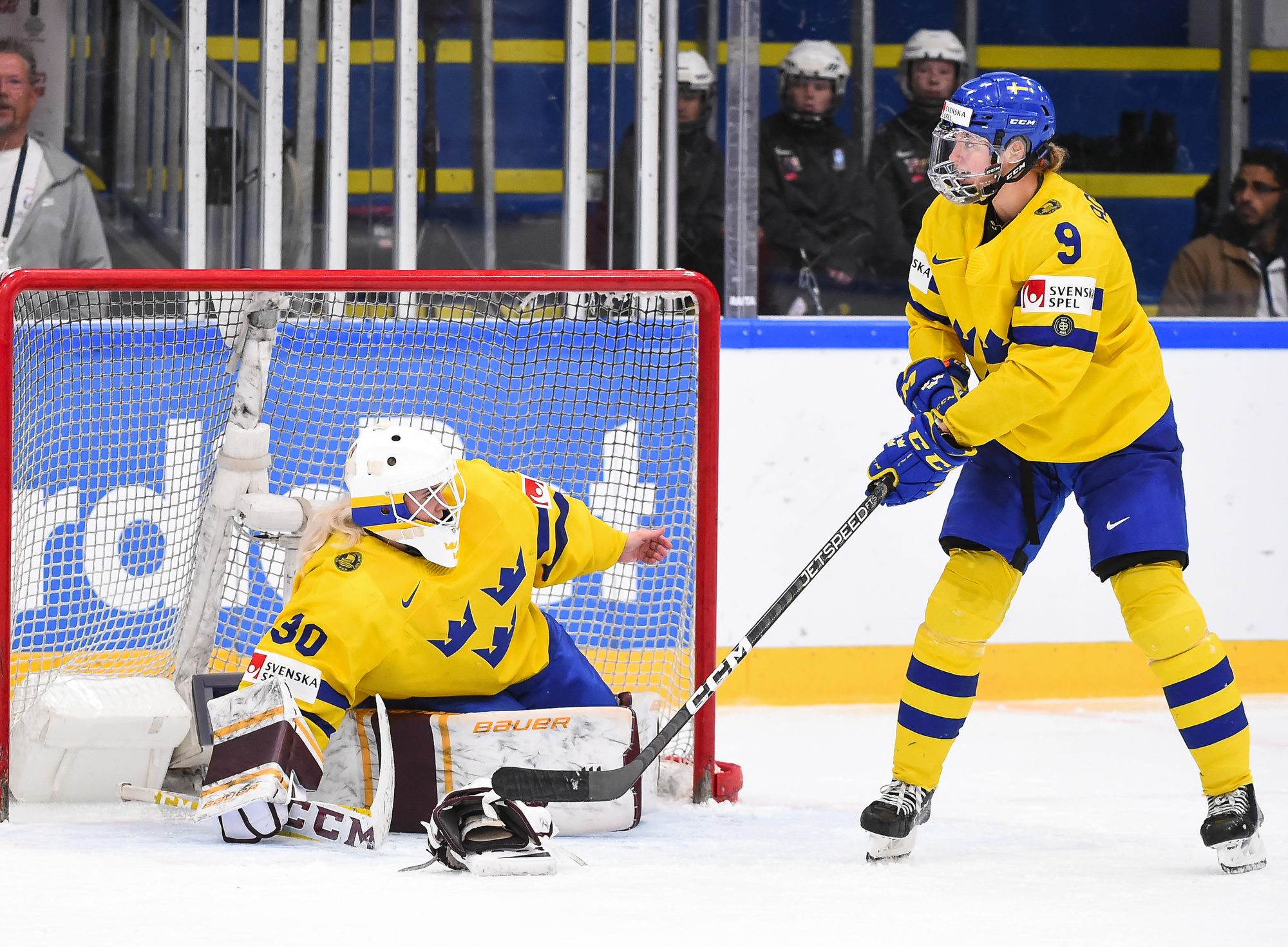 IIHF Gallery Canada vs Sweden (QF) 2022 IIHF Ice Hockey Women's