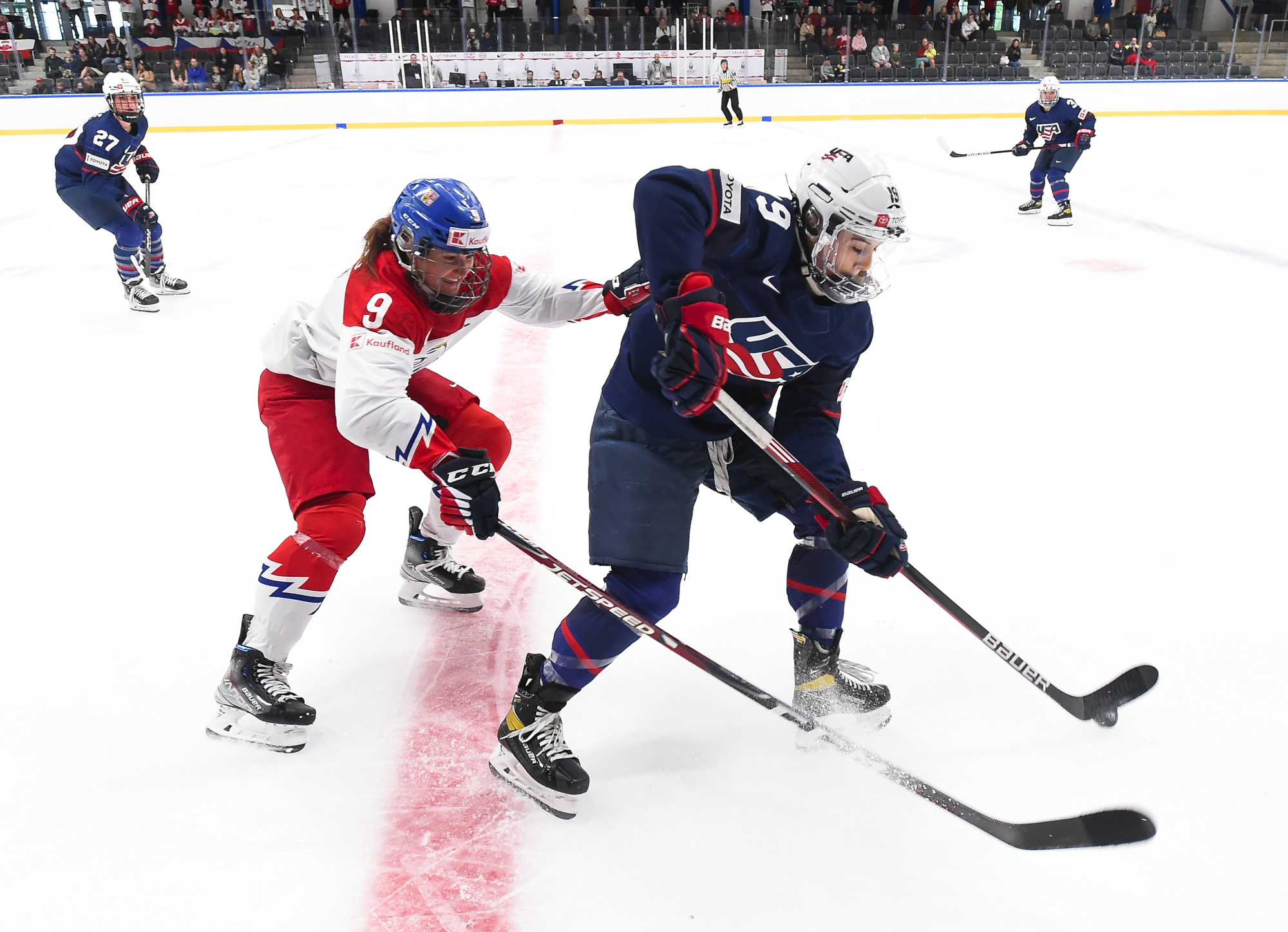 IIHF Americans roll into gold medal game