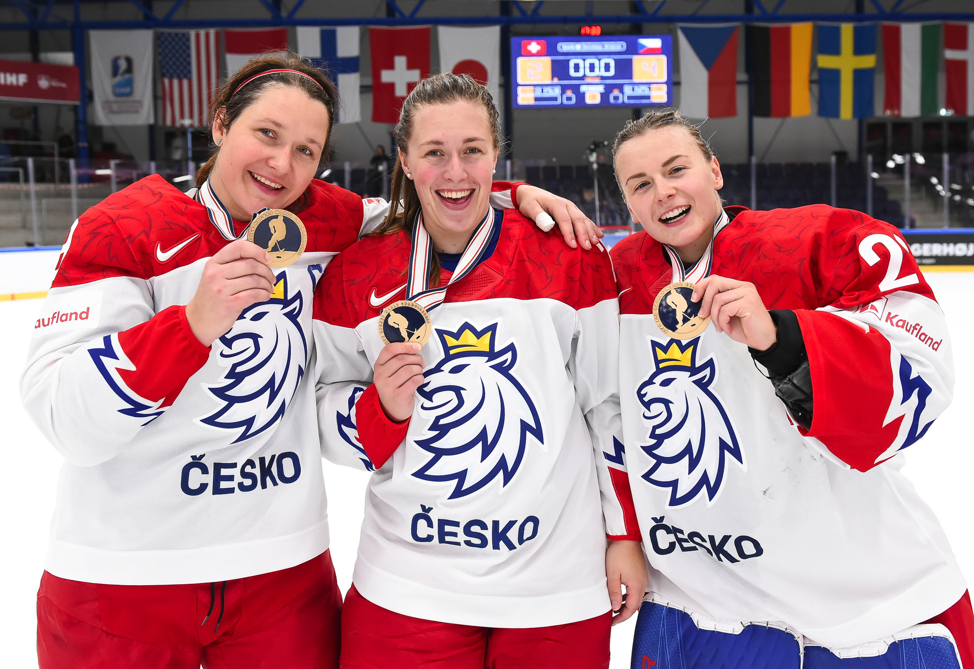 IIHF Czechia wins historic bronze