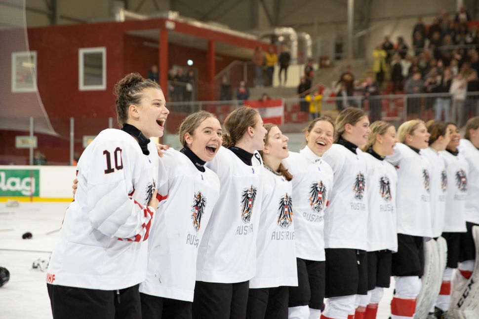 Iihf Gallery 22 Iihf Ice Hockey U18 Women S World Championship Division I Group B