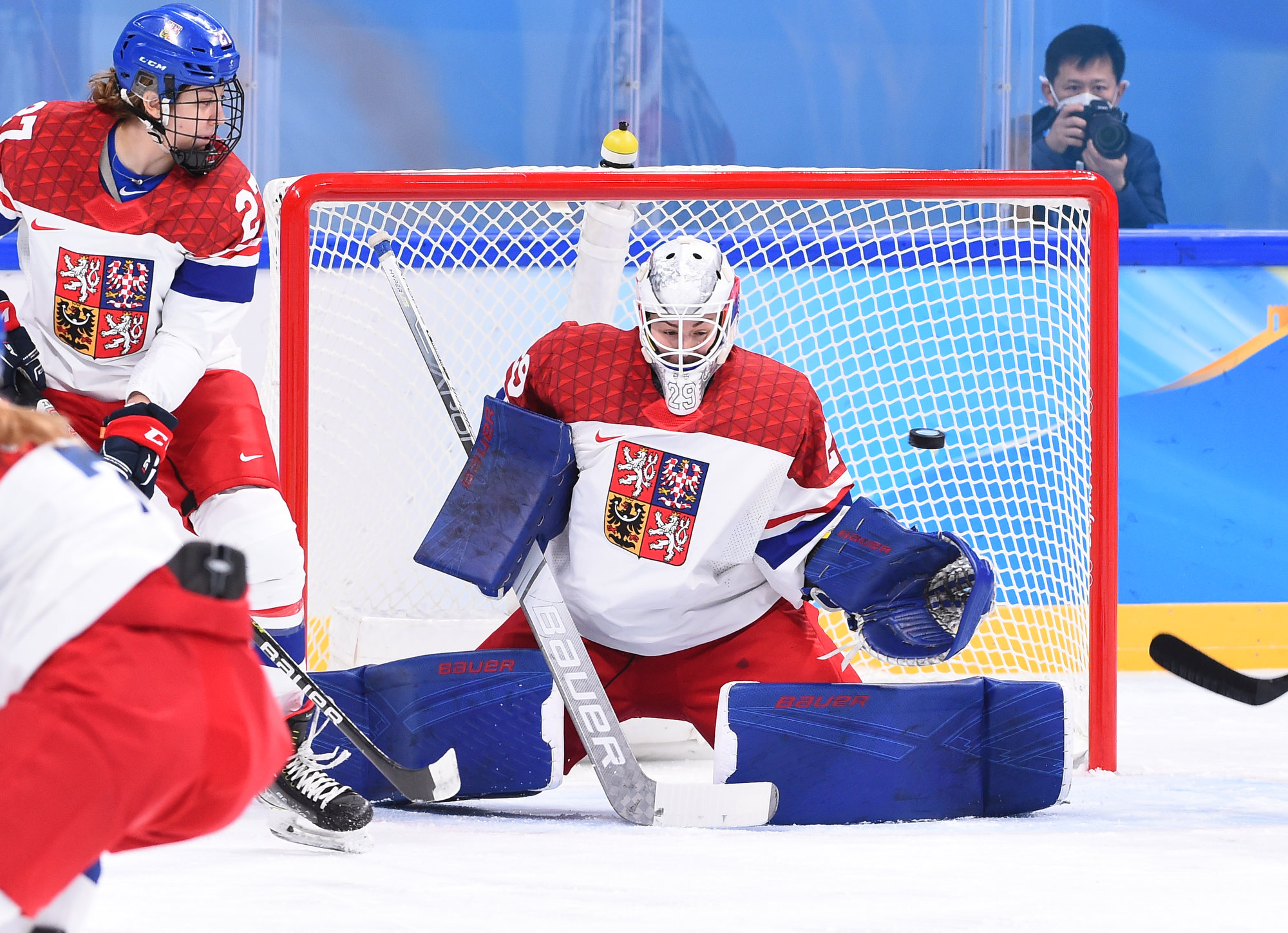 Chomutov, Czech Republic. 13th Nov, 2021. Czech players celebrate a goal  during the 2022 Olympic Women's Ice hockey Final Qualification, Group C,  Poland vs Czech Republic, on November 13, 2021, in Chomutov