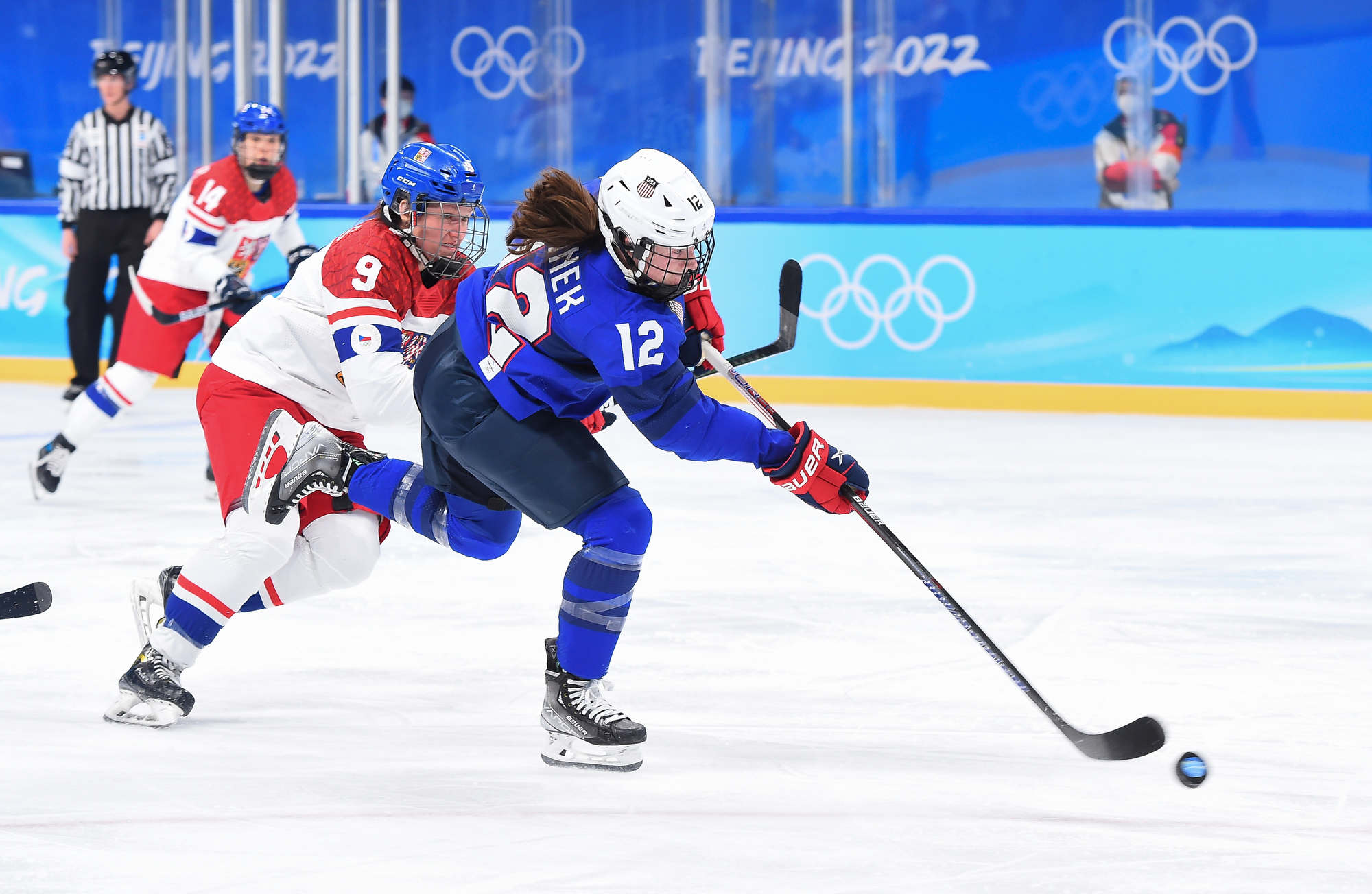 U.S. women's hockey gives up just five shots in taut win over Czech  Republic - The Washington Post
