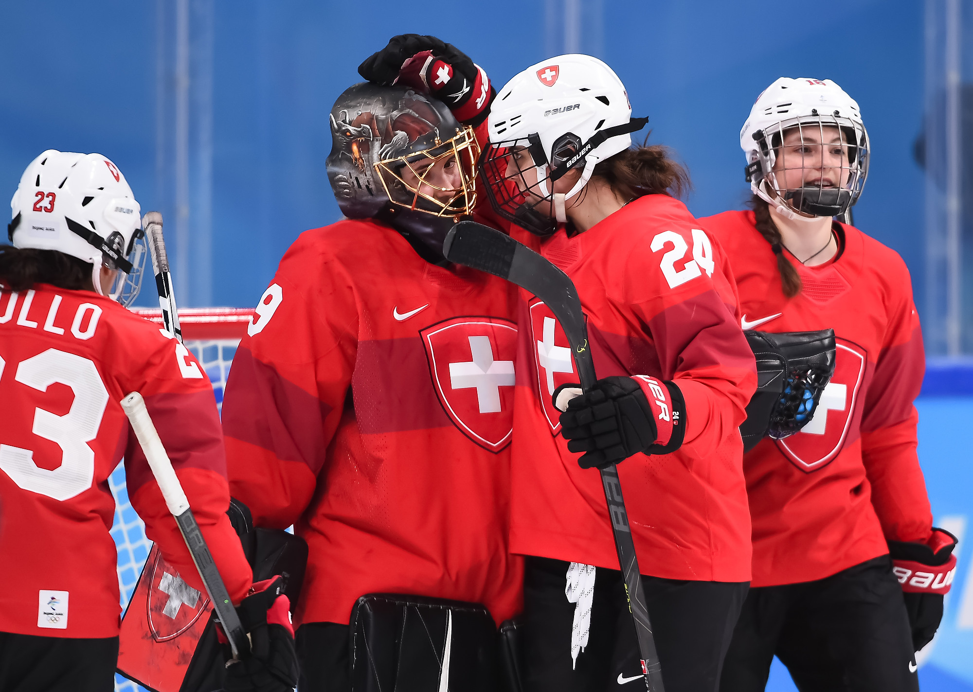 IIHF Canada thrashes Swiss in semis