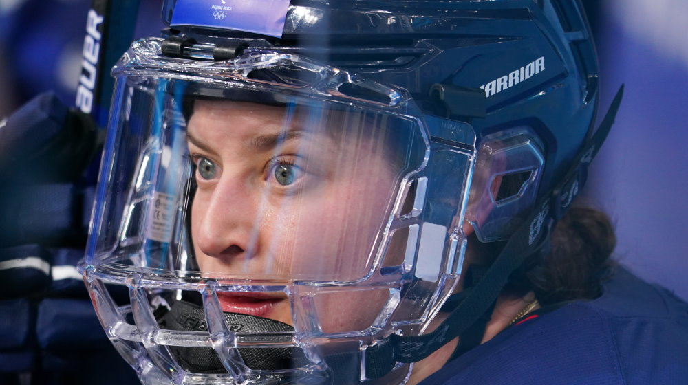 IIHF Cool facts about women’s hockey stars