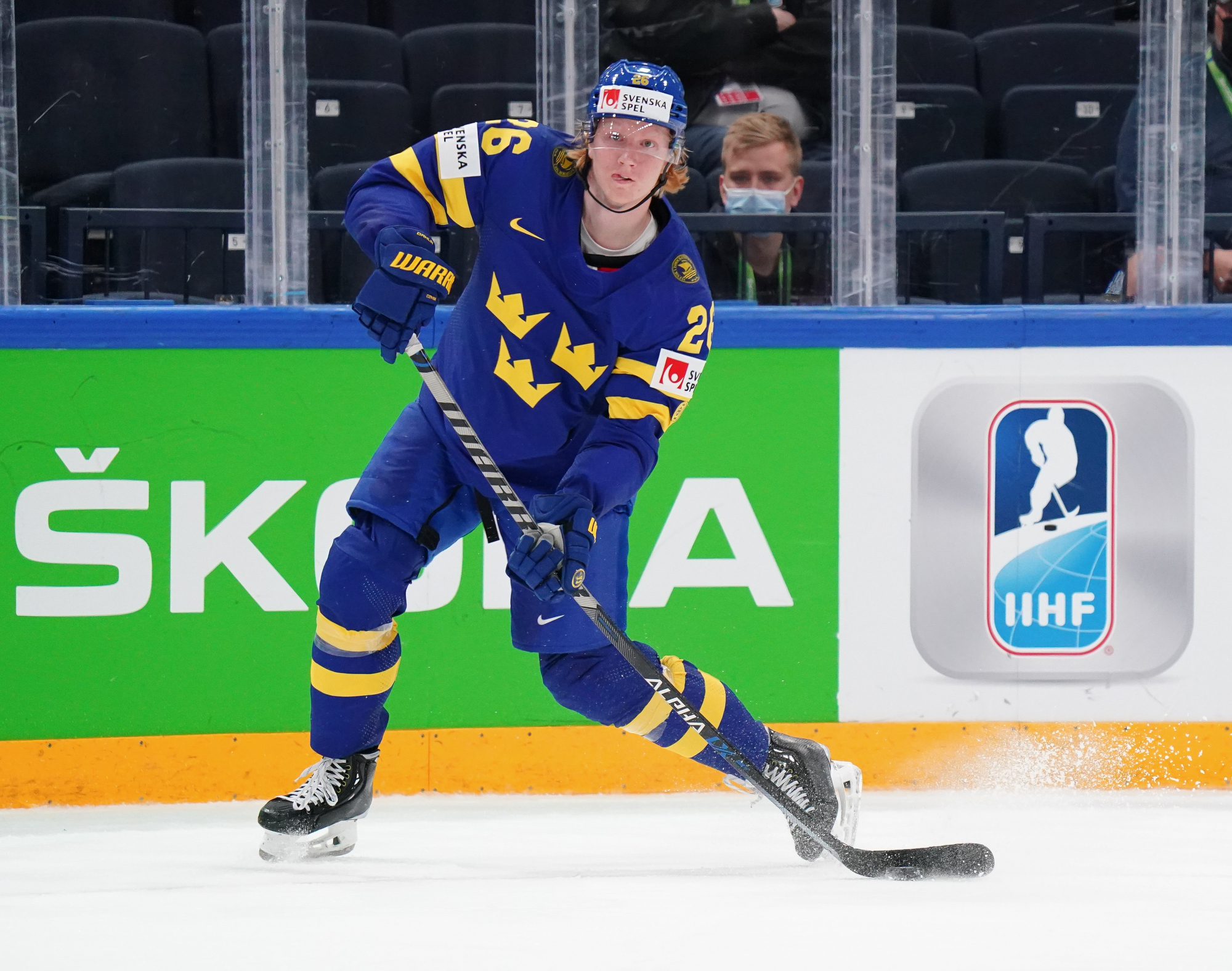 IIHF - Nylander makes scoring start