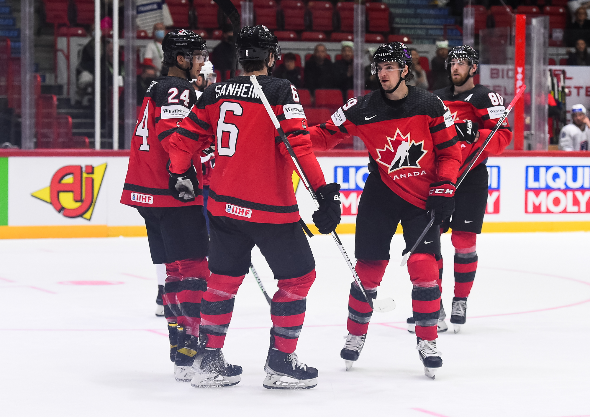 iihf-gallery-canada-vs-france-2022-iihf-ice-hockey-world-championship