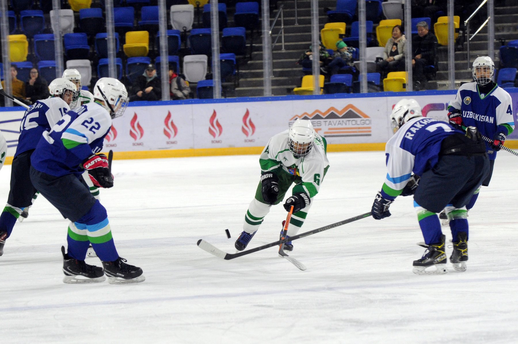 IIHF Winning start for Uzbekistan