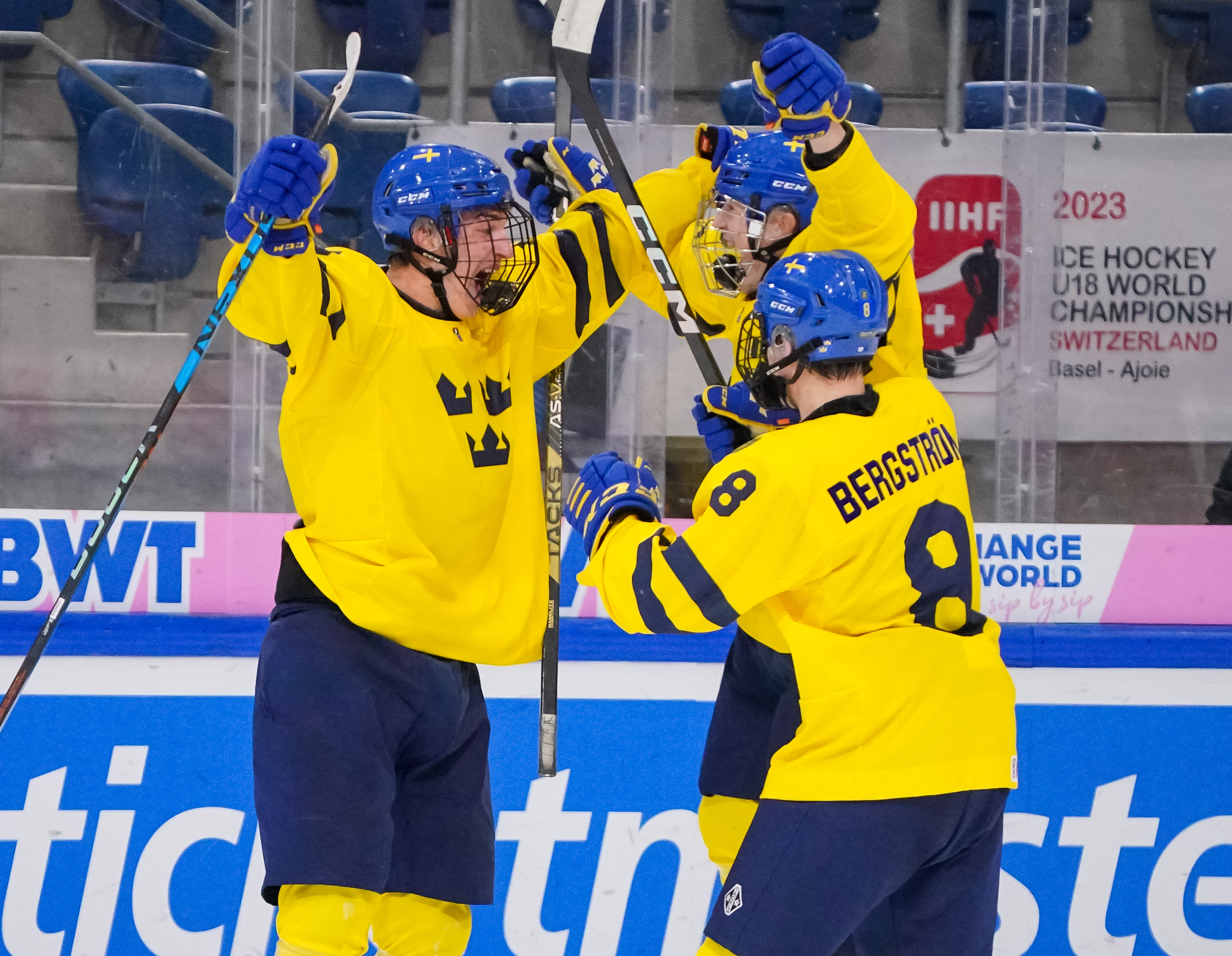 IIHF Gallery Sweden vs Canada (SF) 2023 IIHF Ice Hockey U18 World