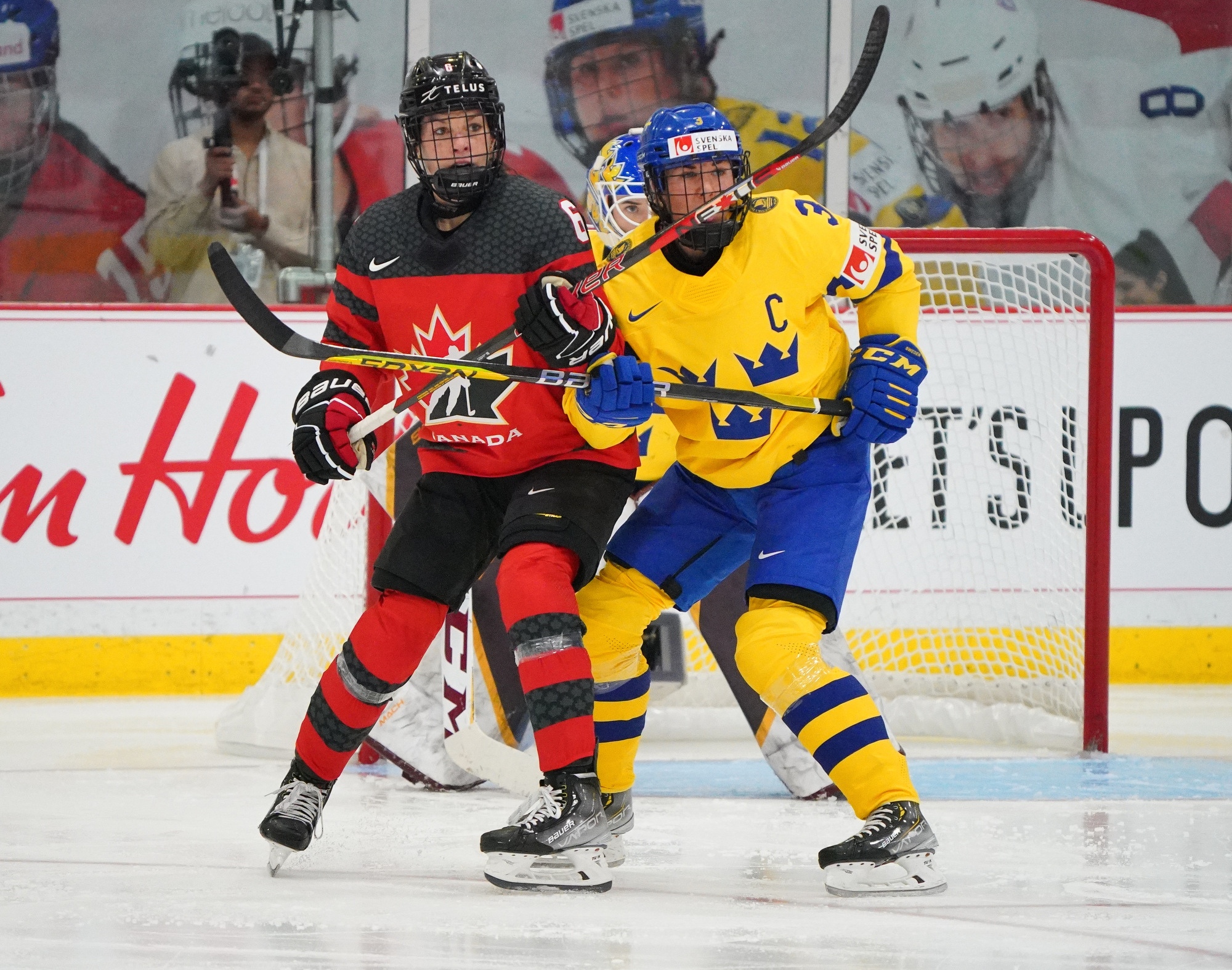 IIHF Gallery Canada vs Sweden (QF) 2023 IIHF Women's World