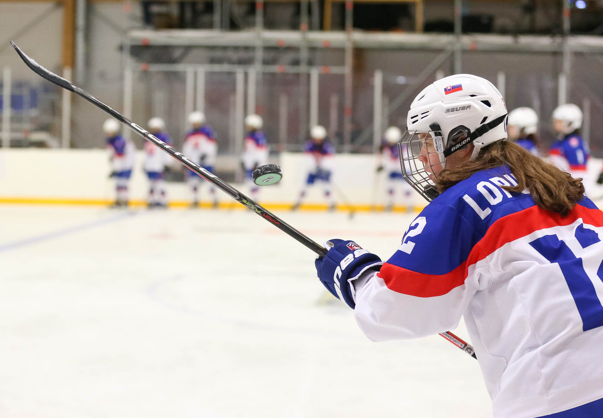 Slovak hockey player Nela Lopušanová debuts in the US with four goals 