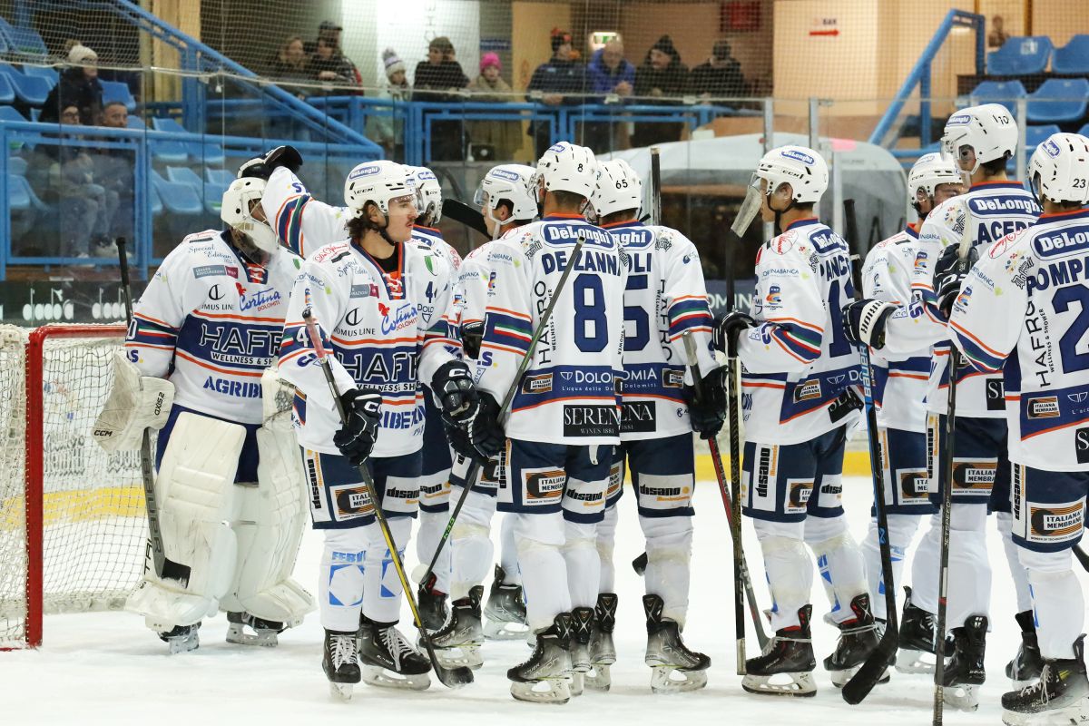 IIHF - Gallery: 2024 IIHF Continental Cup - Group F - GKS Katowice vs Ferencvarosi  TC