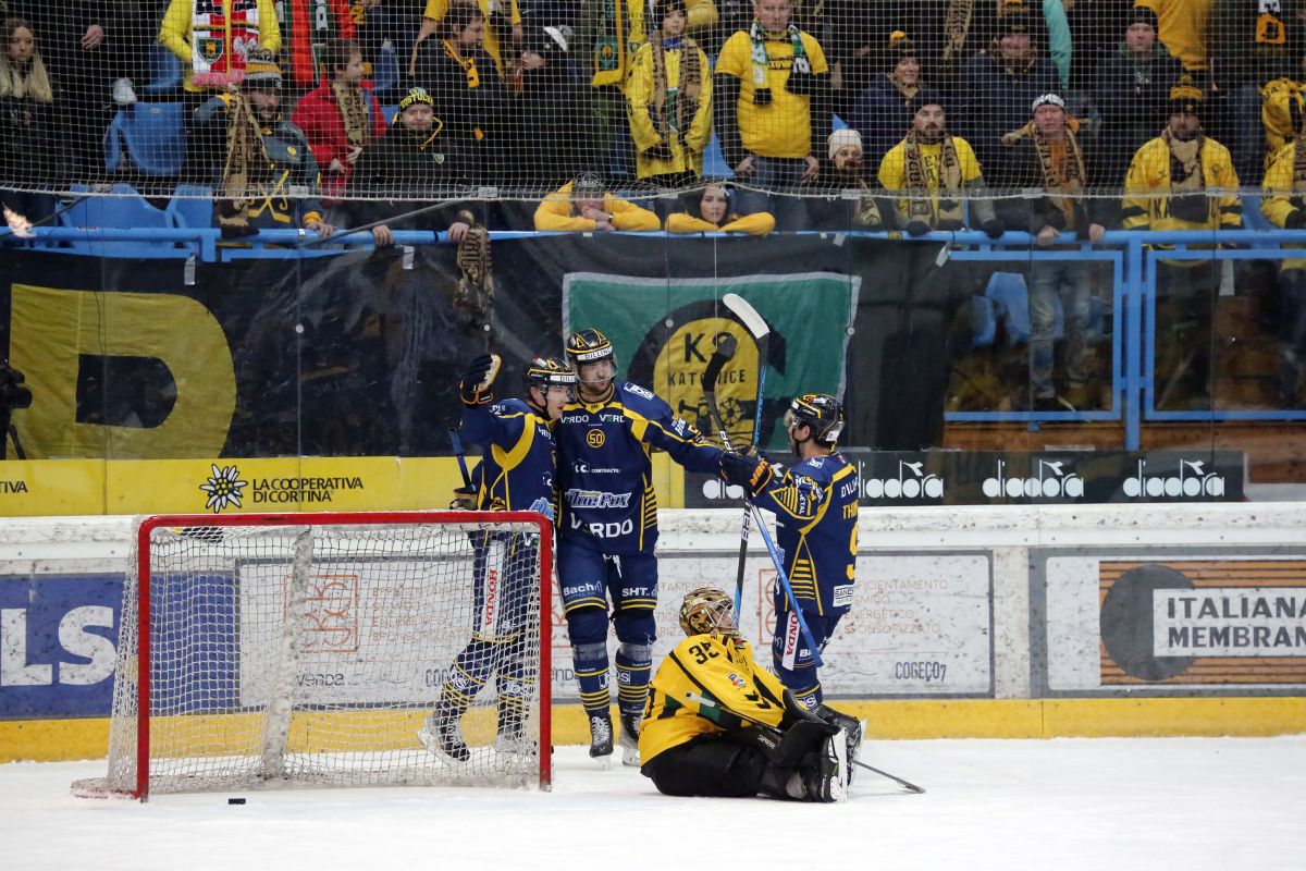 IIHF - Gallery: 2024 IIHF Continental Cup - Group F - GKS Katowice vs Ferencvarosi  TC